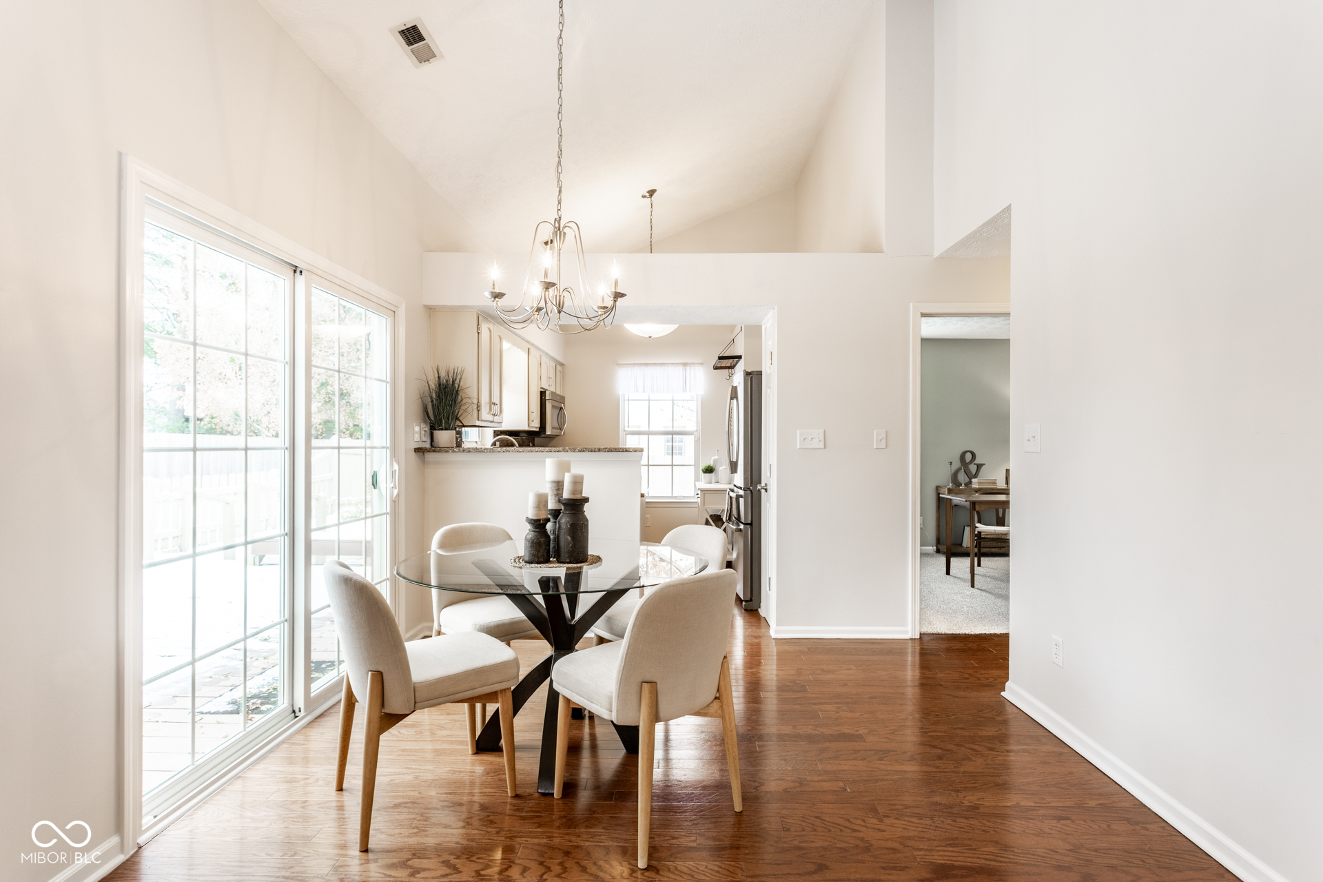 9677 Pine Ridge E Drive