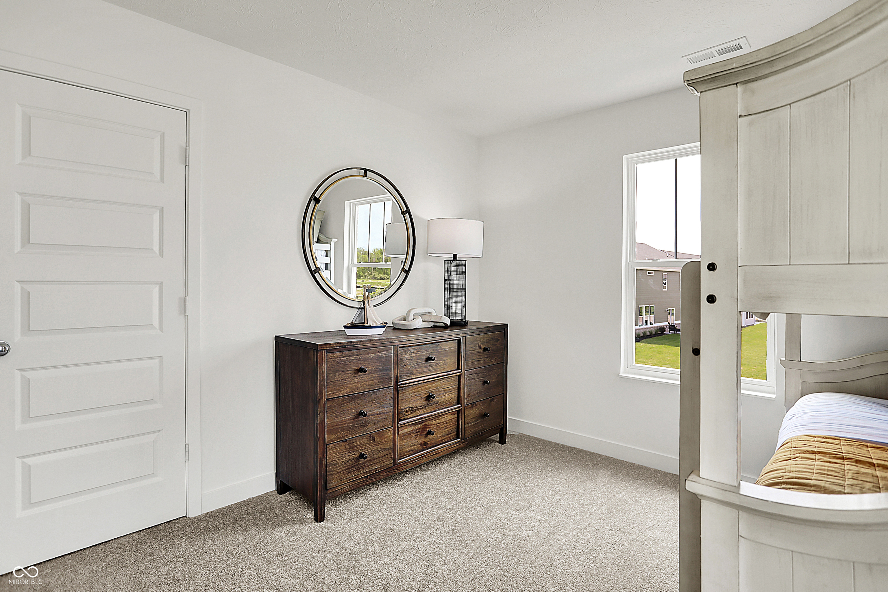 2837 Woods Edge Drive