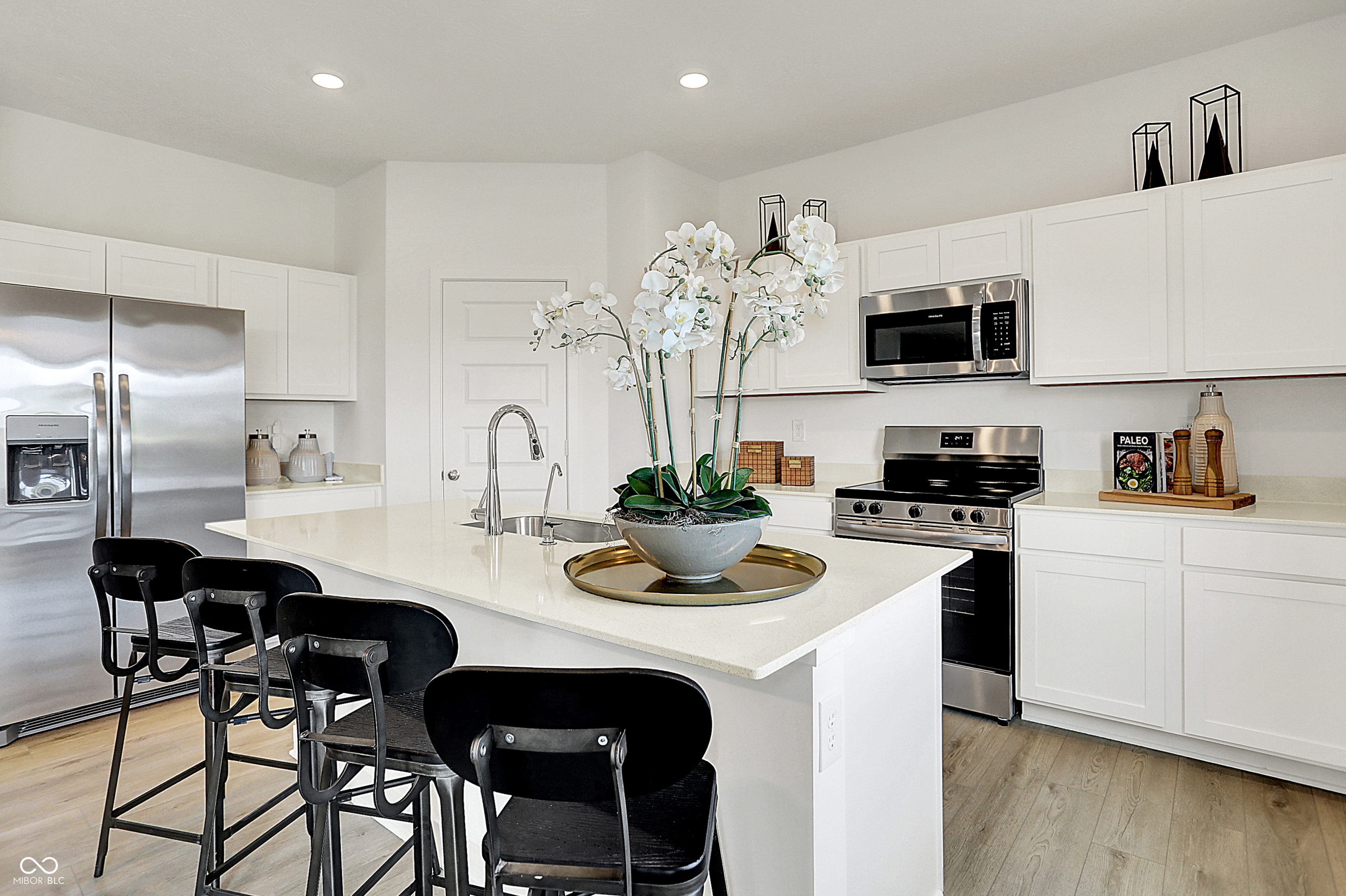 2837 Woods Edge Drive