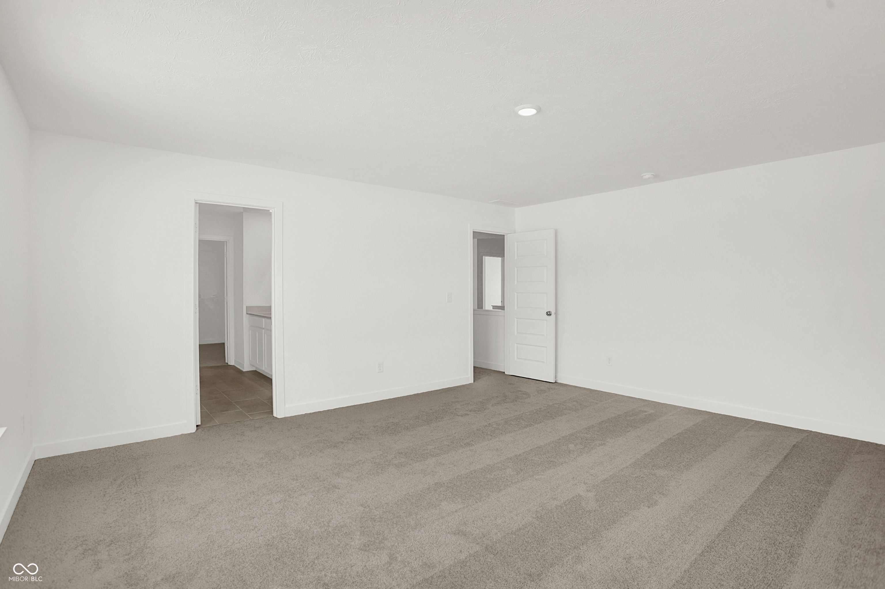 8704 Georgina Street