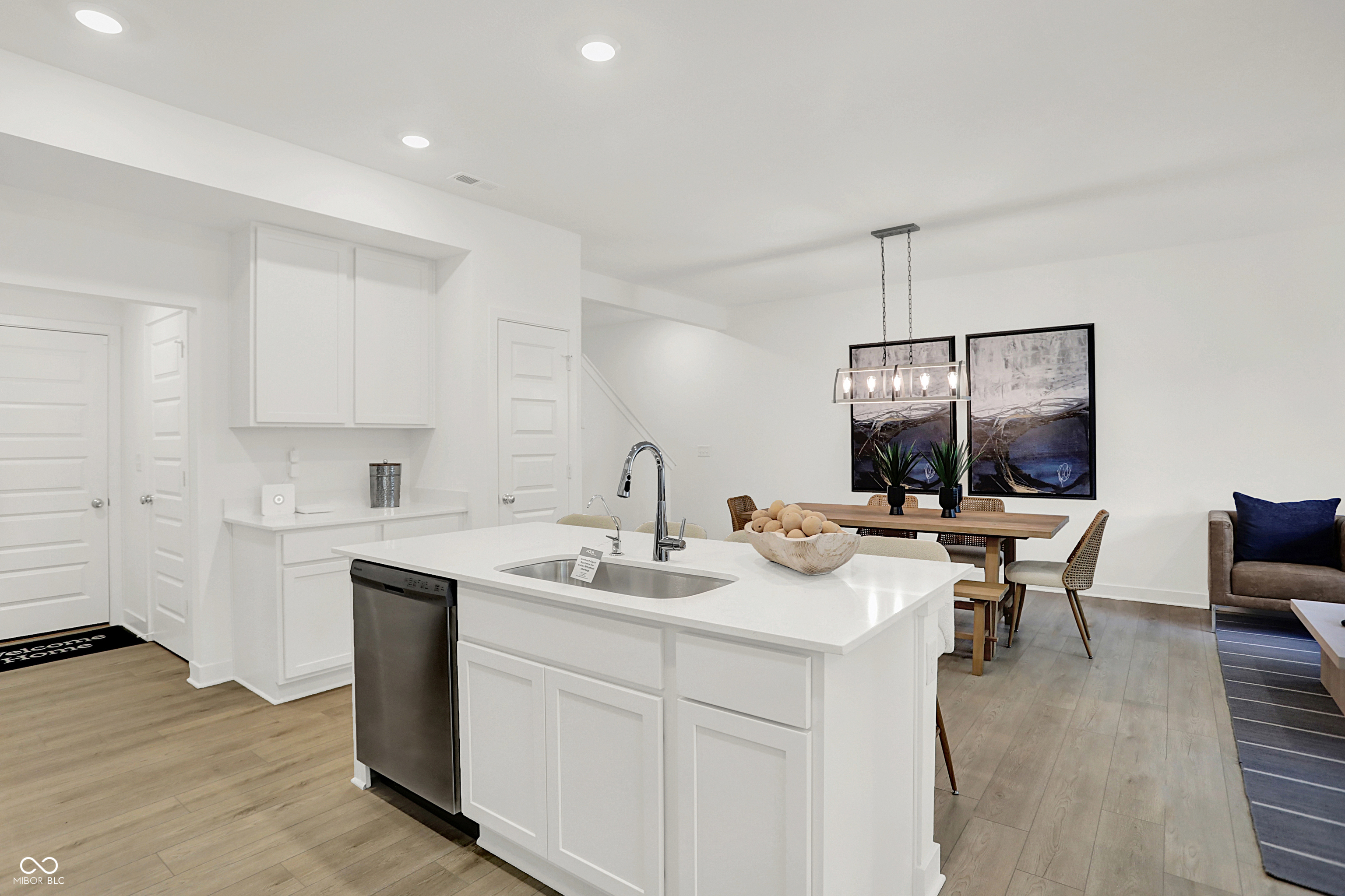 15147 Farrington Way