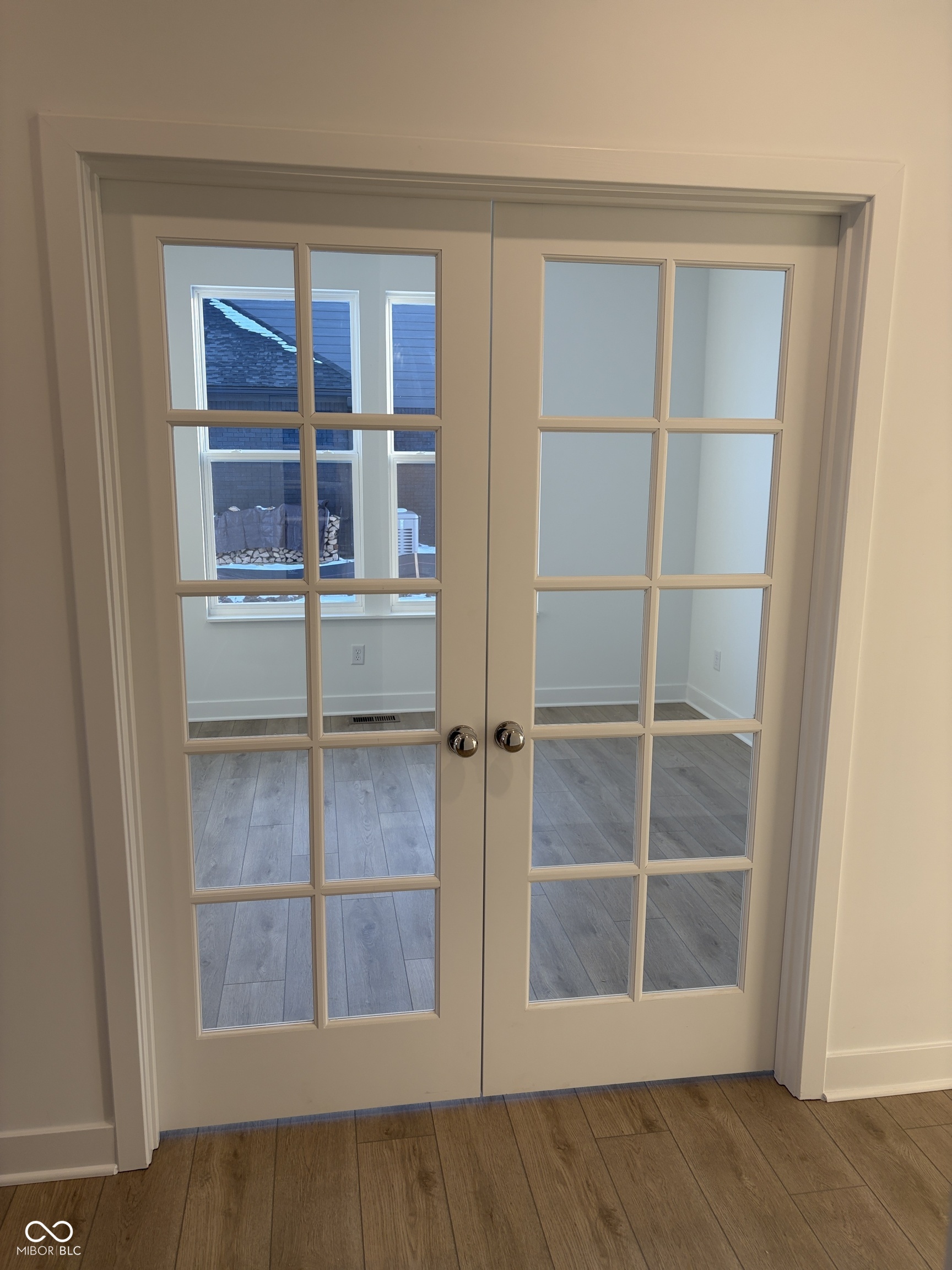 446 Breakwater Drive