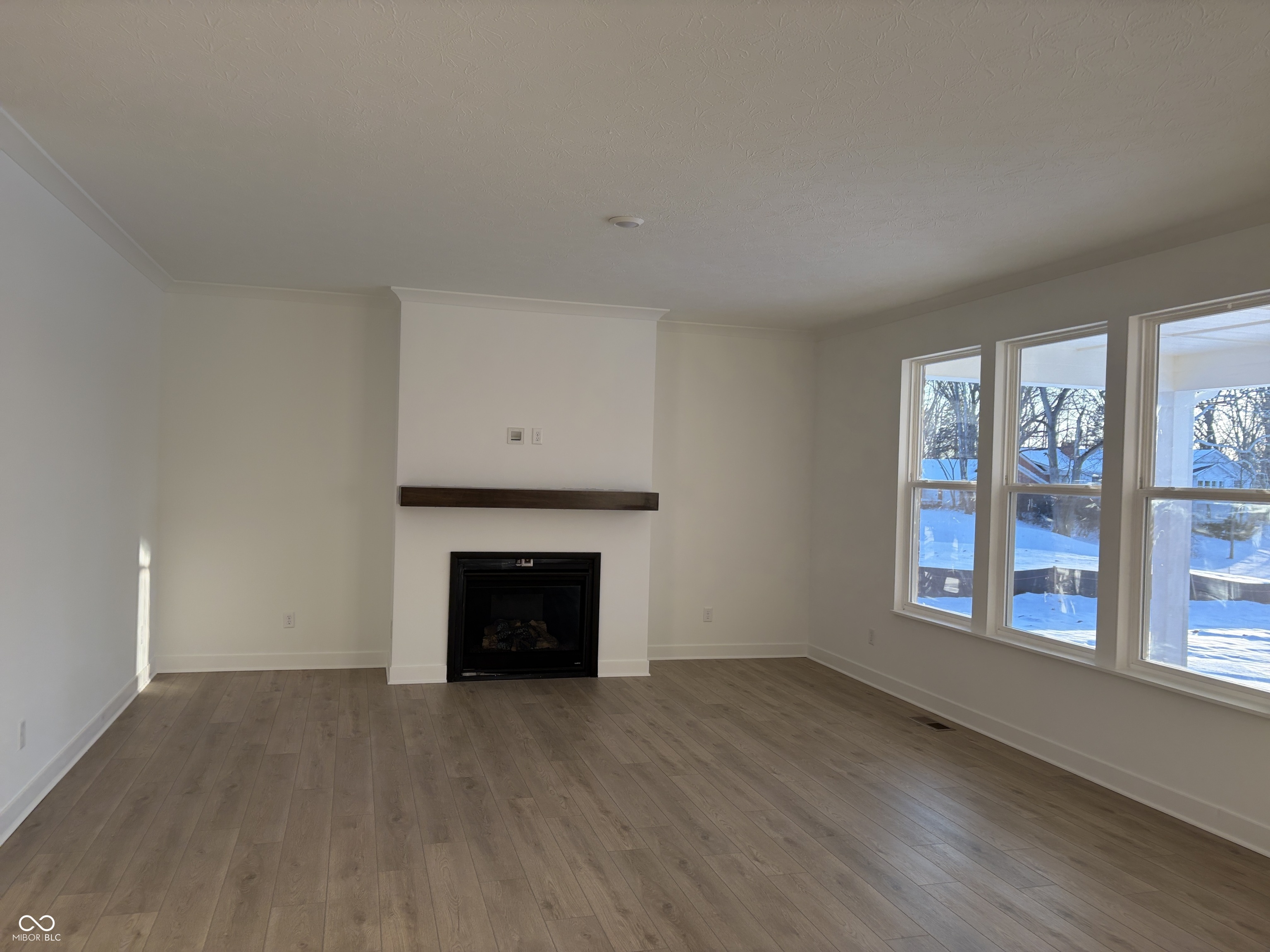 446 Breakwater Drive