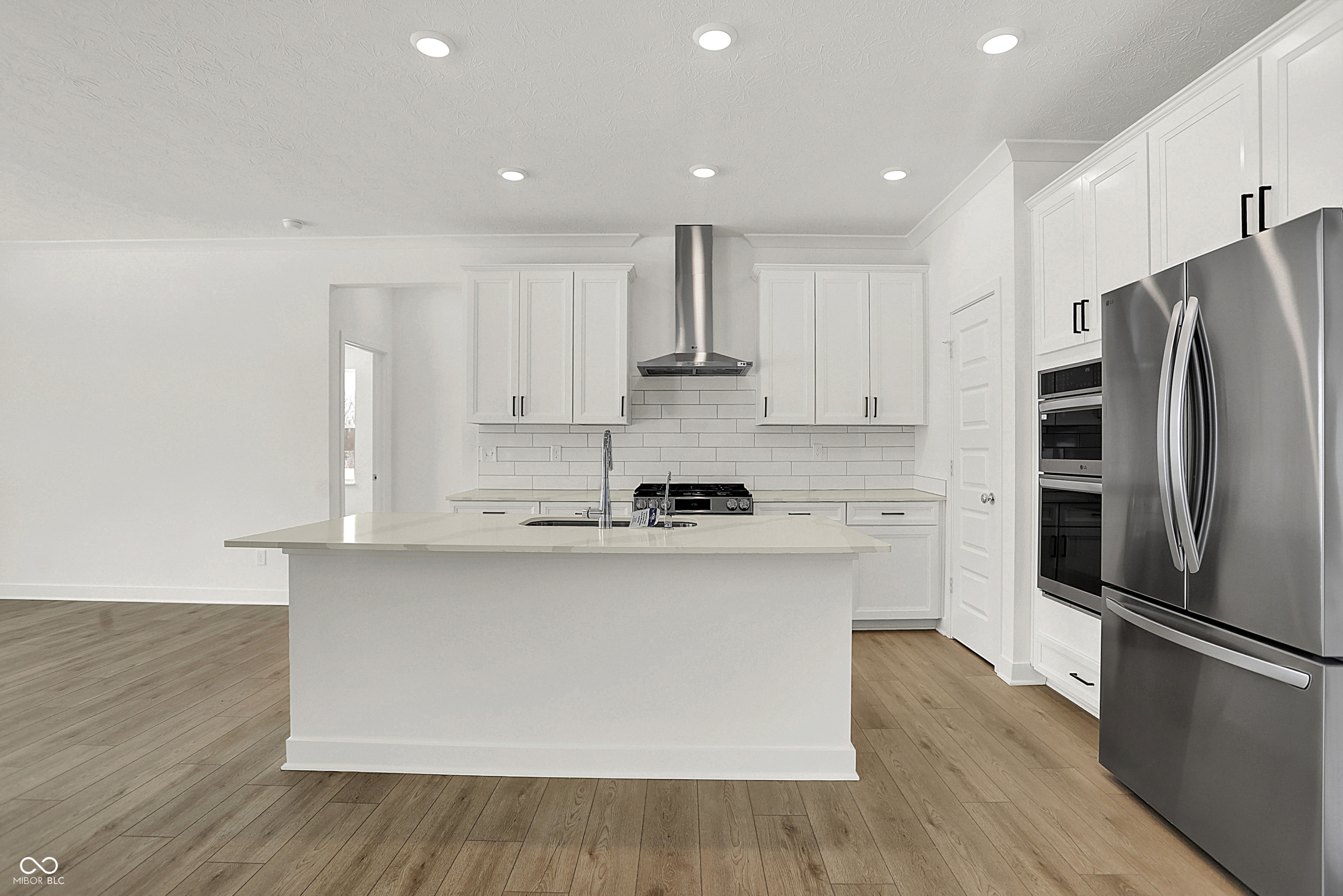 446 Breakwater Drive