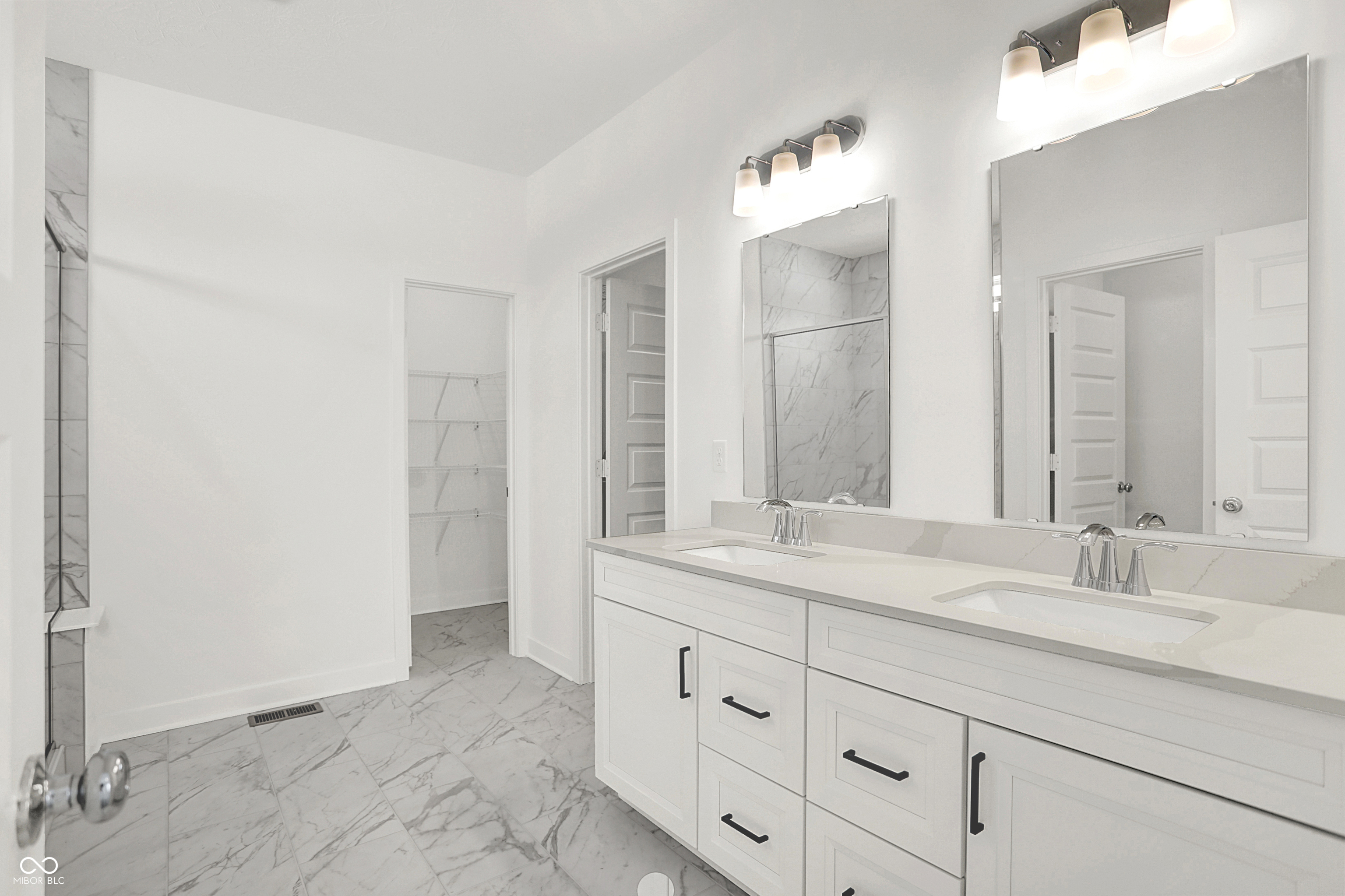 446 Breakwater Drive