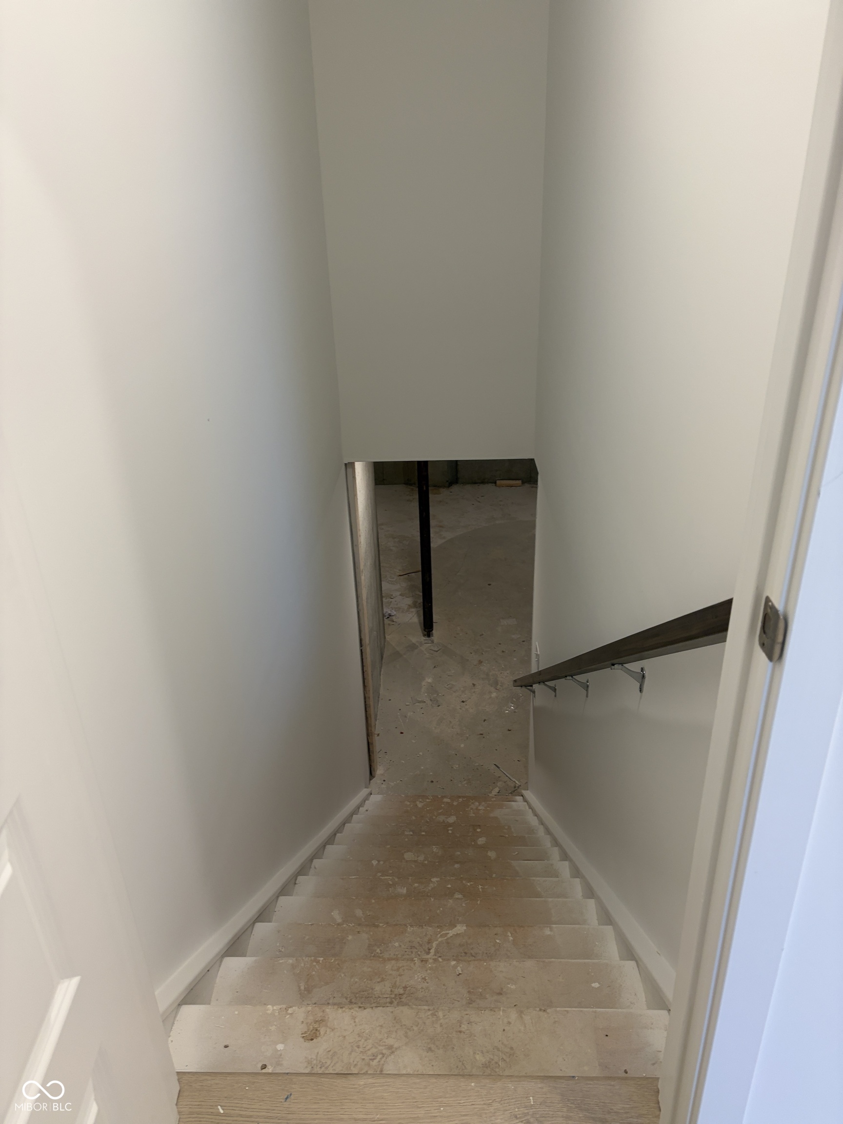 446 Breakwater Drive