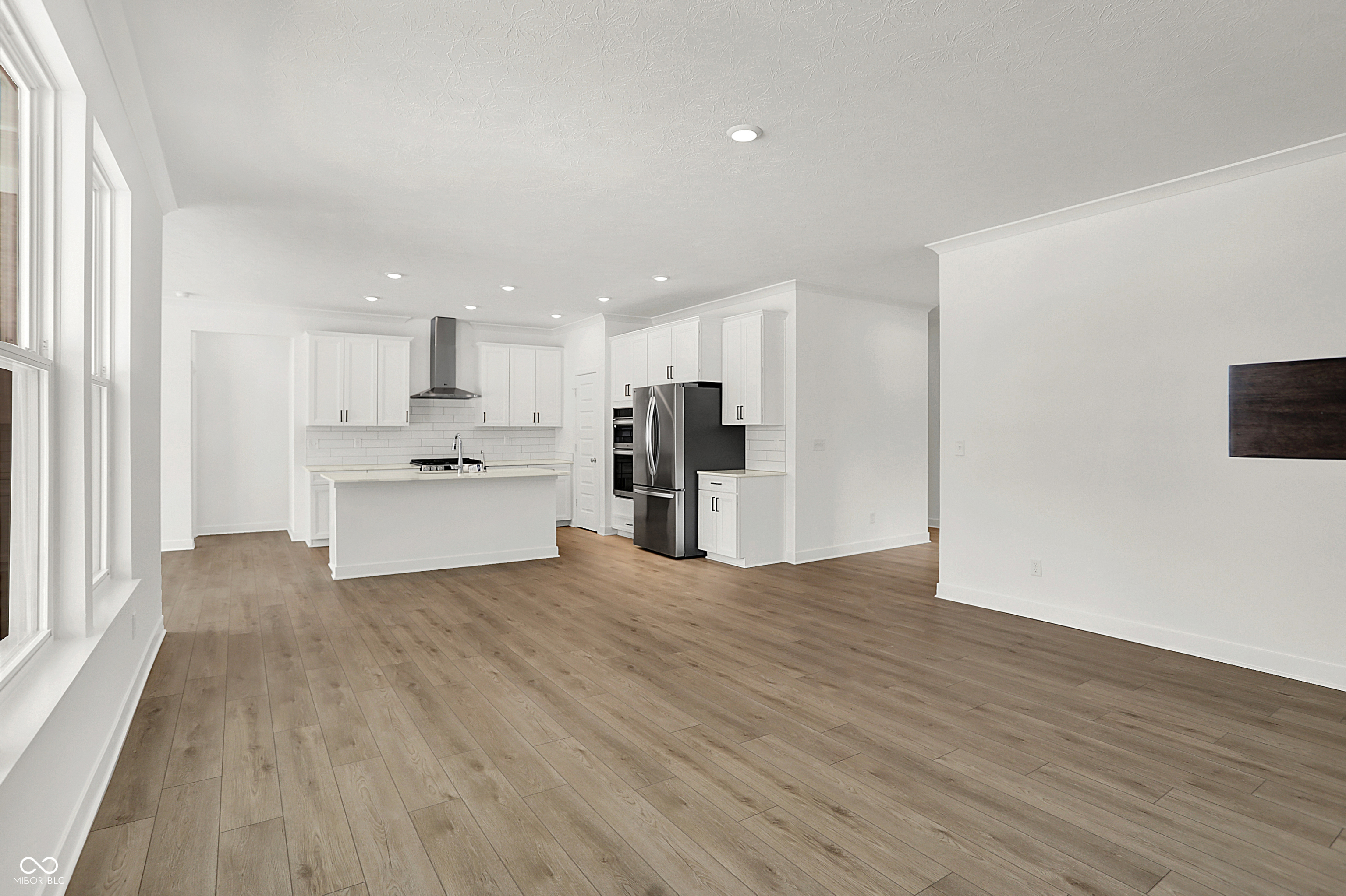 446 Breakwater Drive