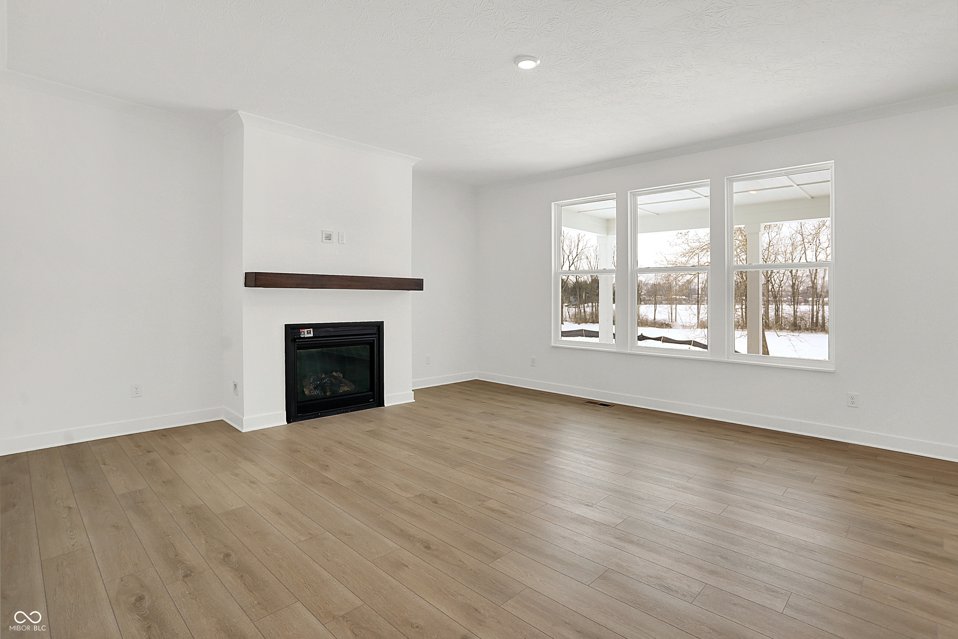 446 Breakwater Drive