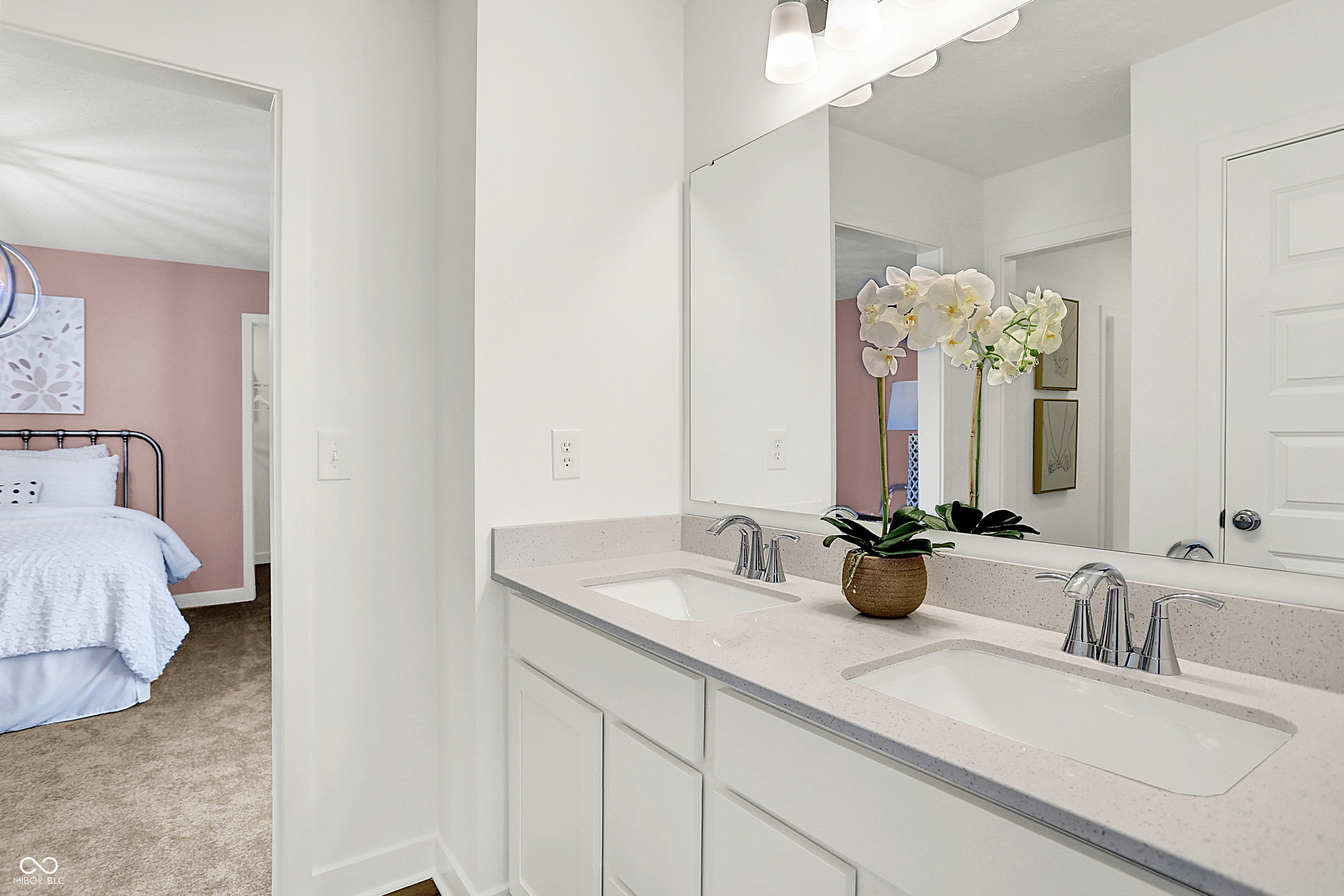 19598 Hazelnut Boulevard