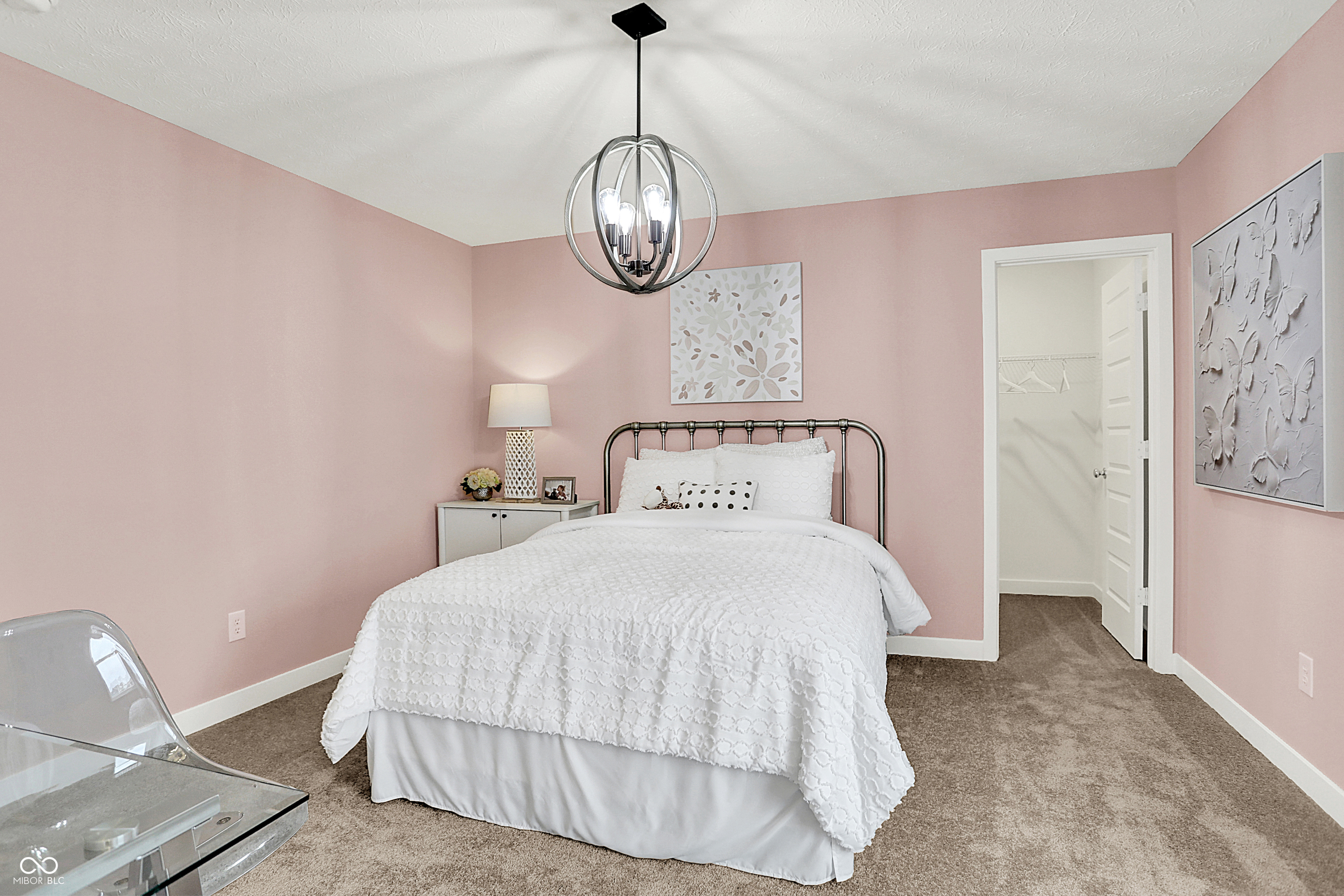 19598 Hazelnut Boulevard