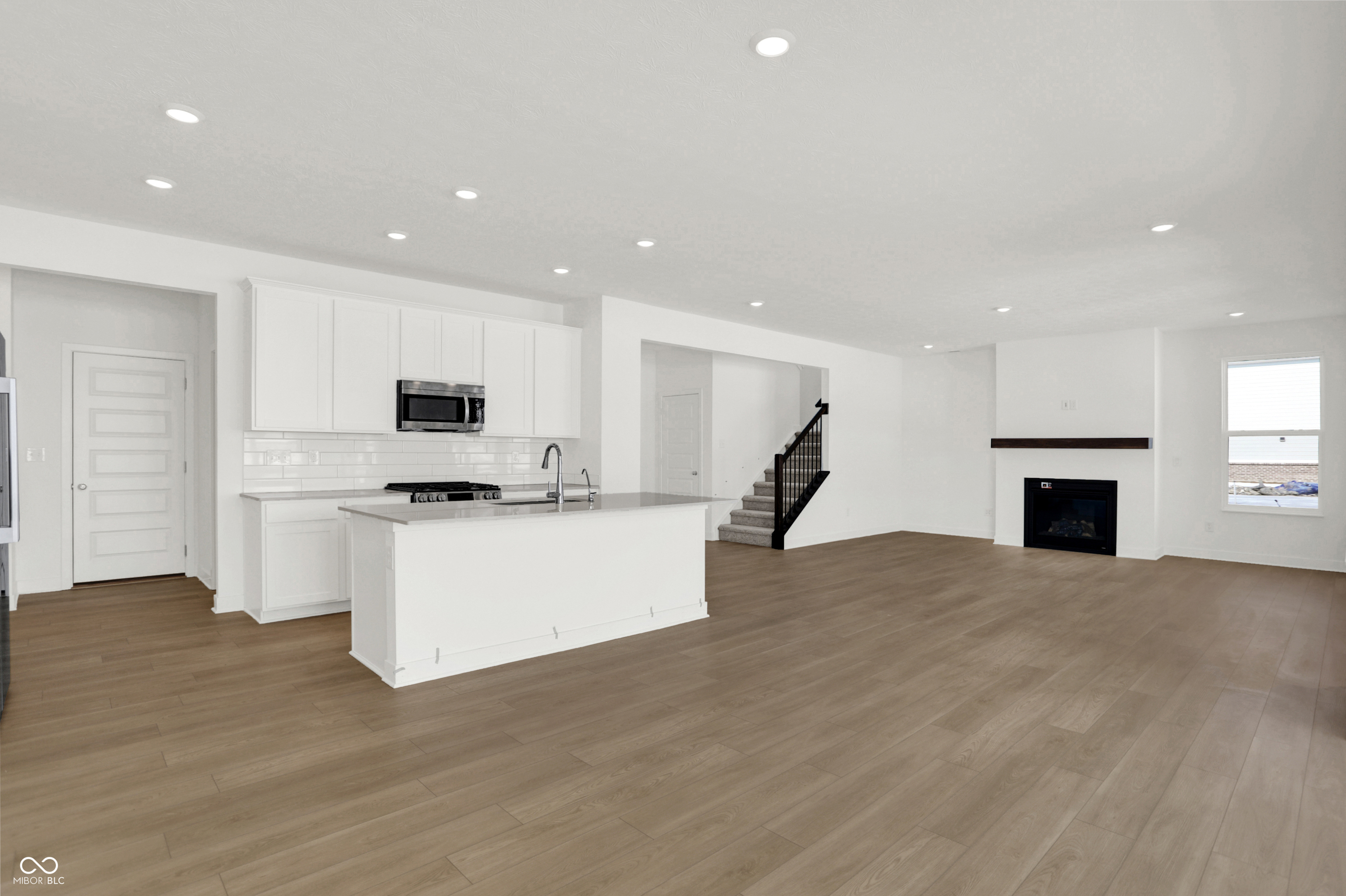 8679 Georgina Street