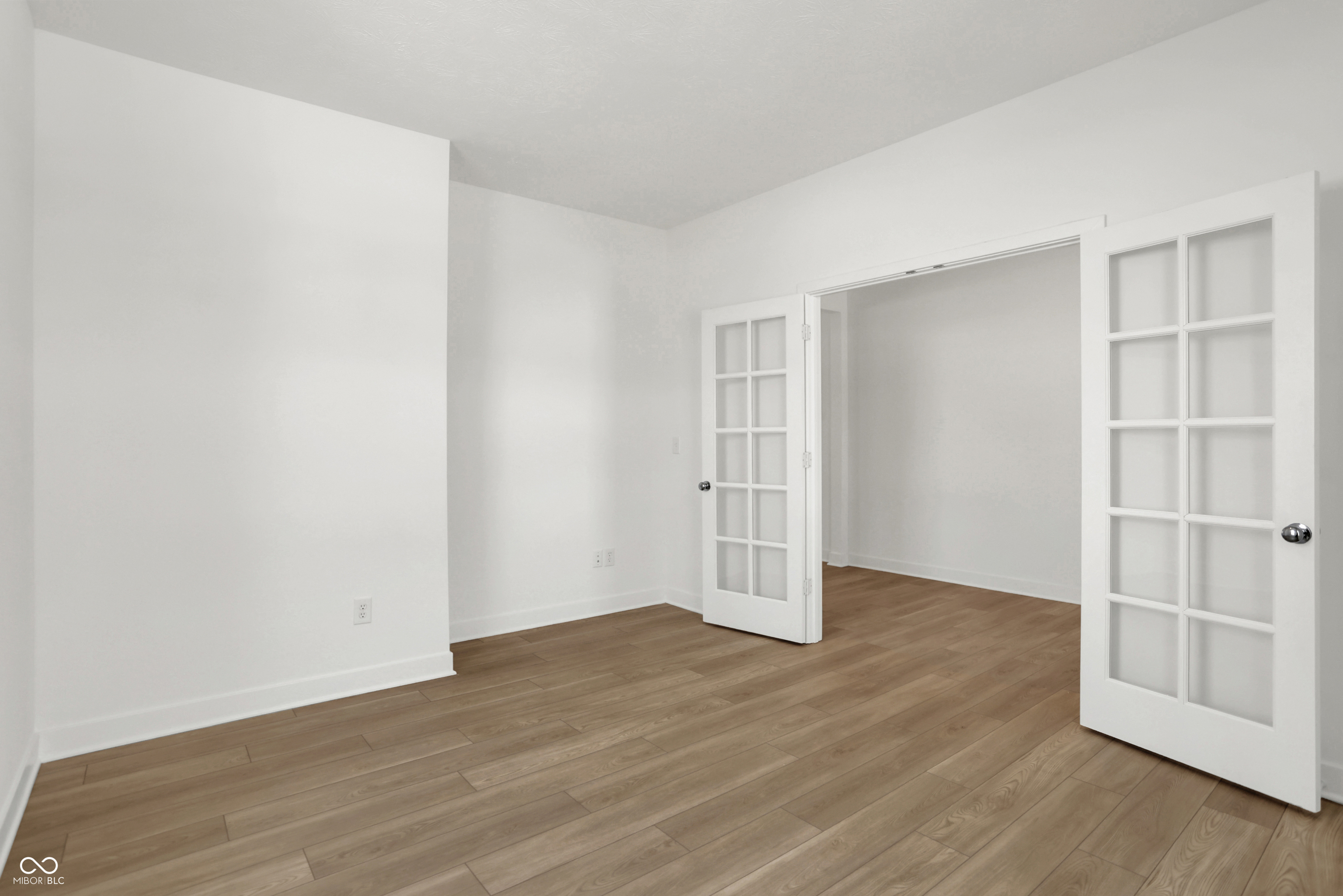 8679 Georgina Street