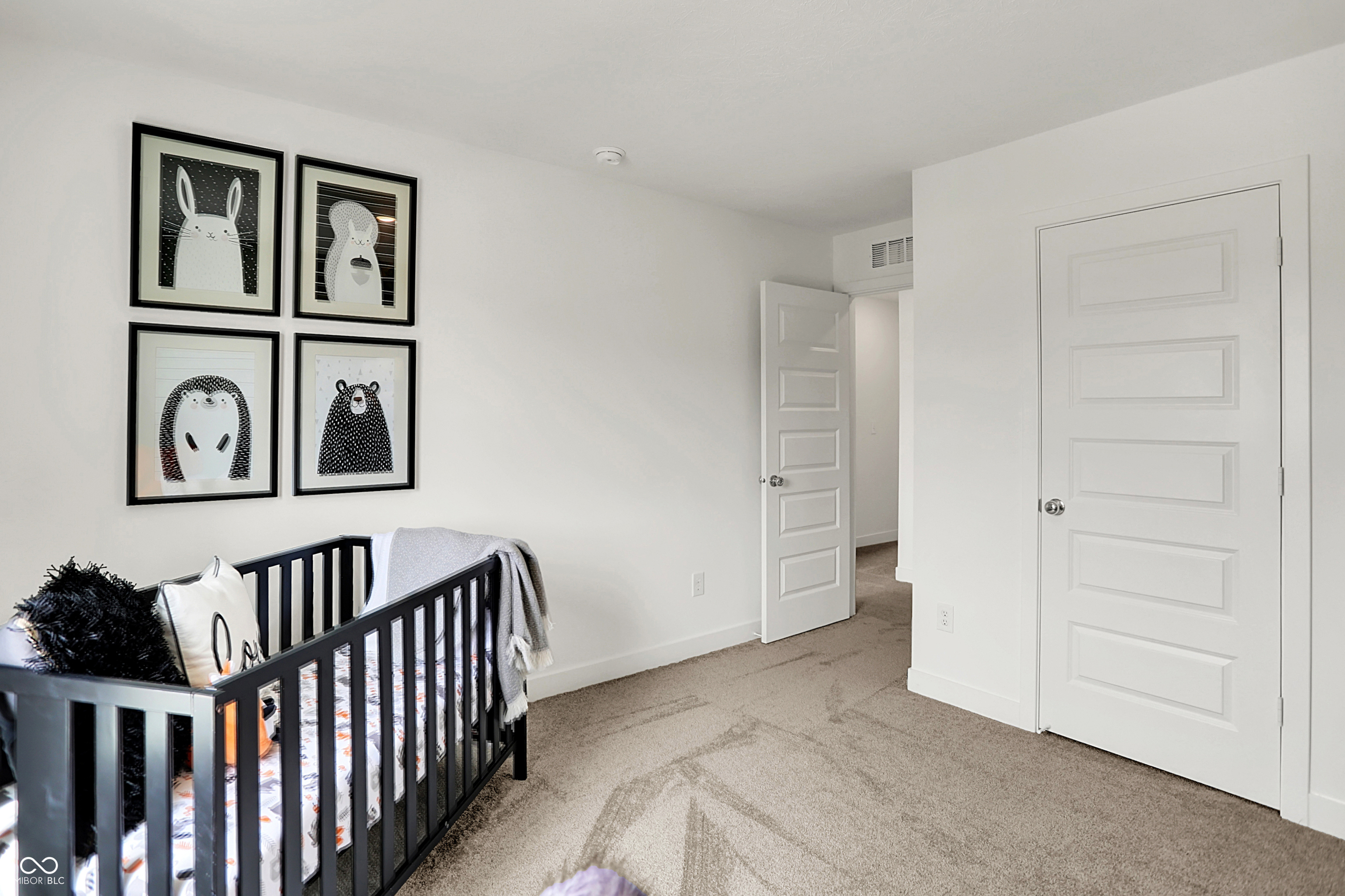 2885 Woods Edge Drive