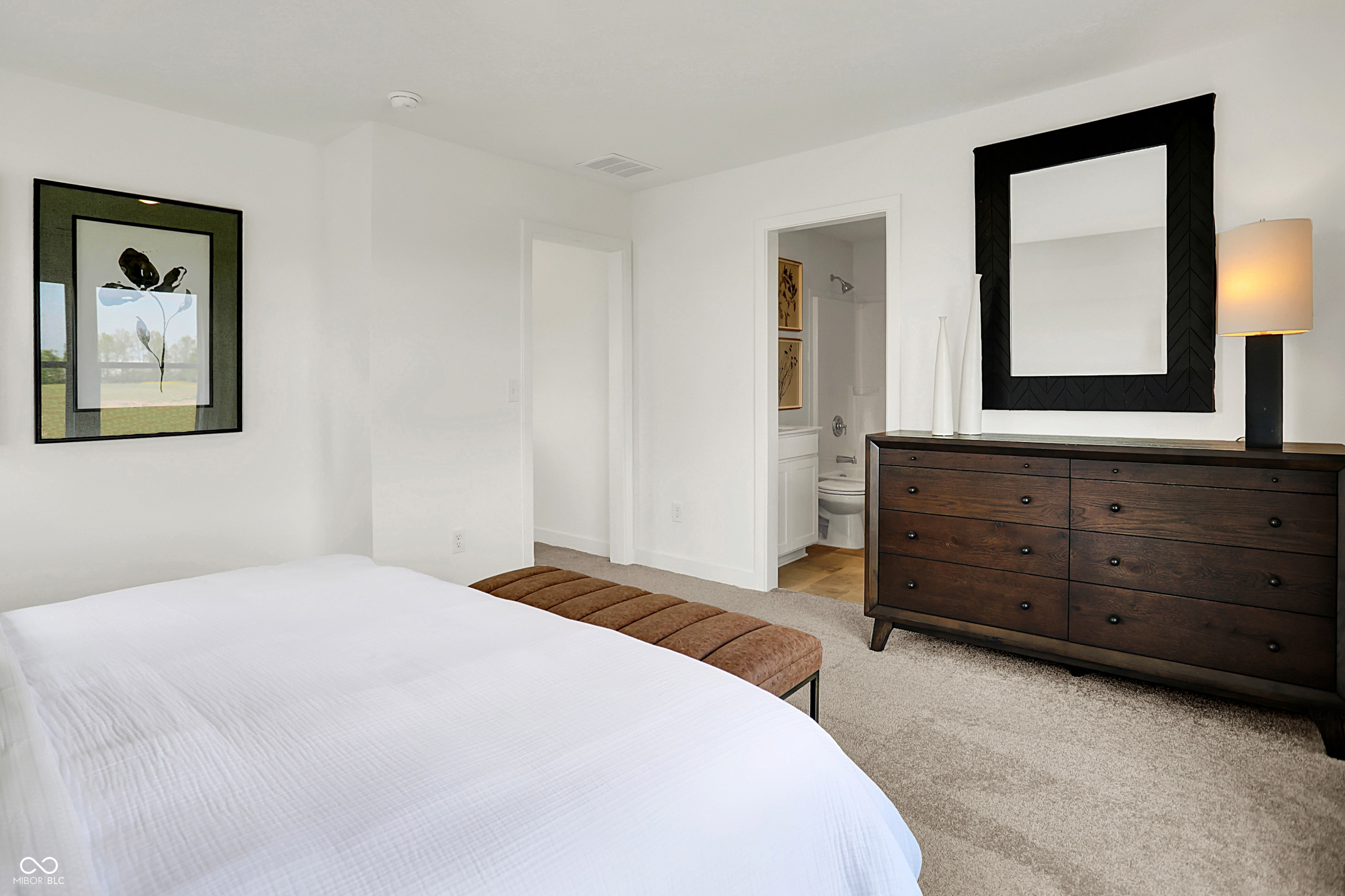 2885 Woods Edge Drive