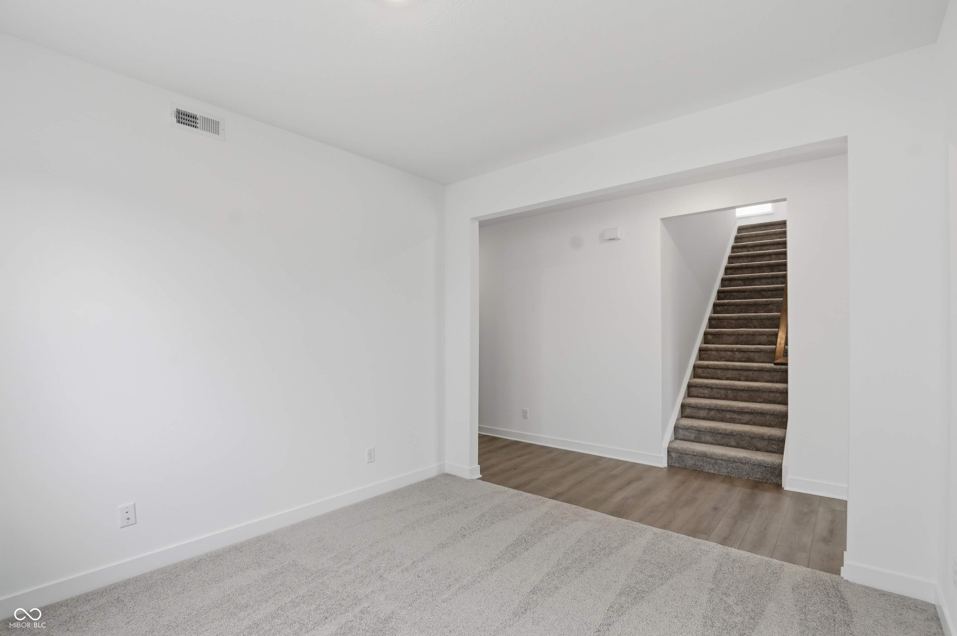 297 N Addison Drive