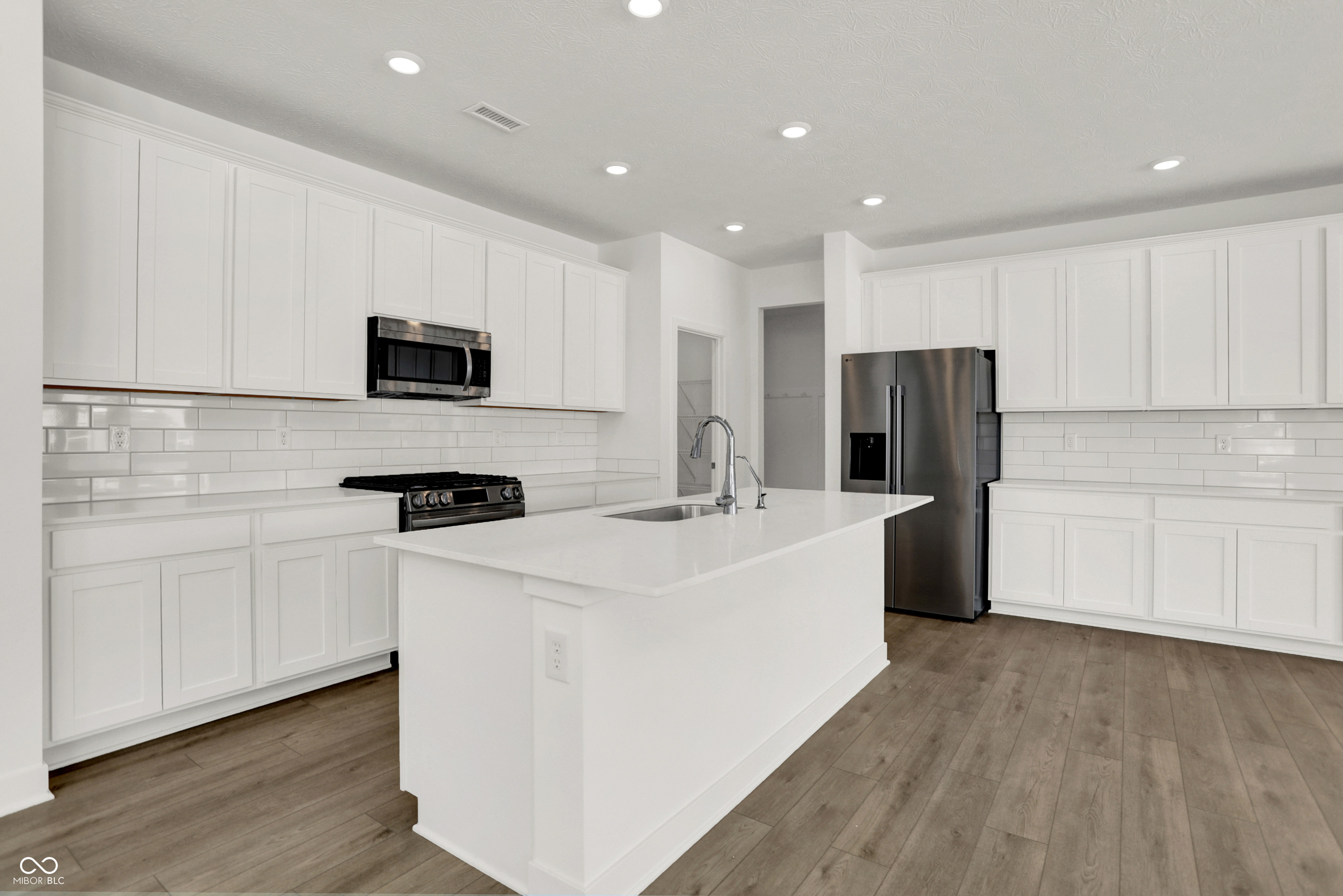 1366 Carmichael Street