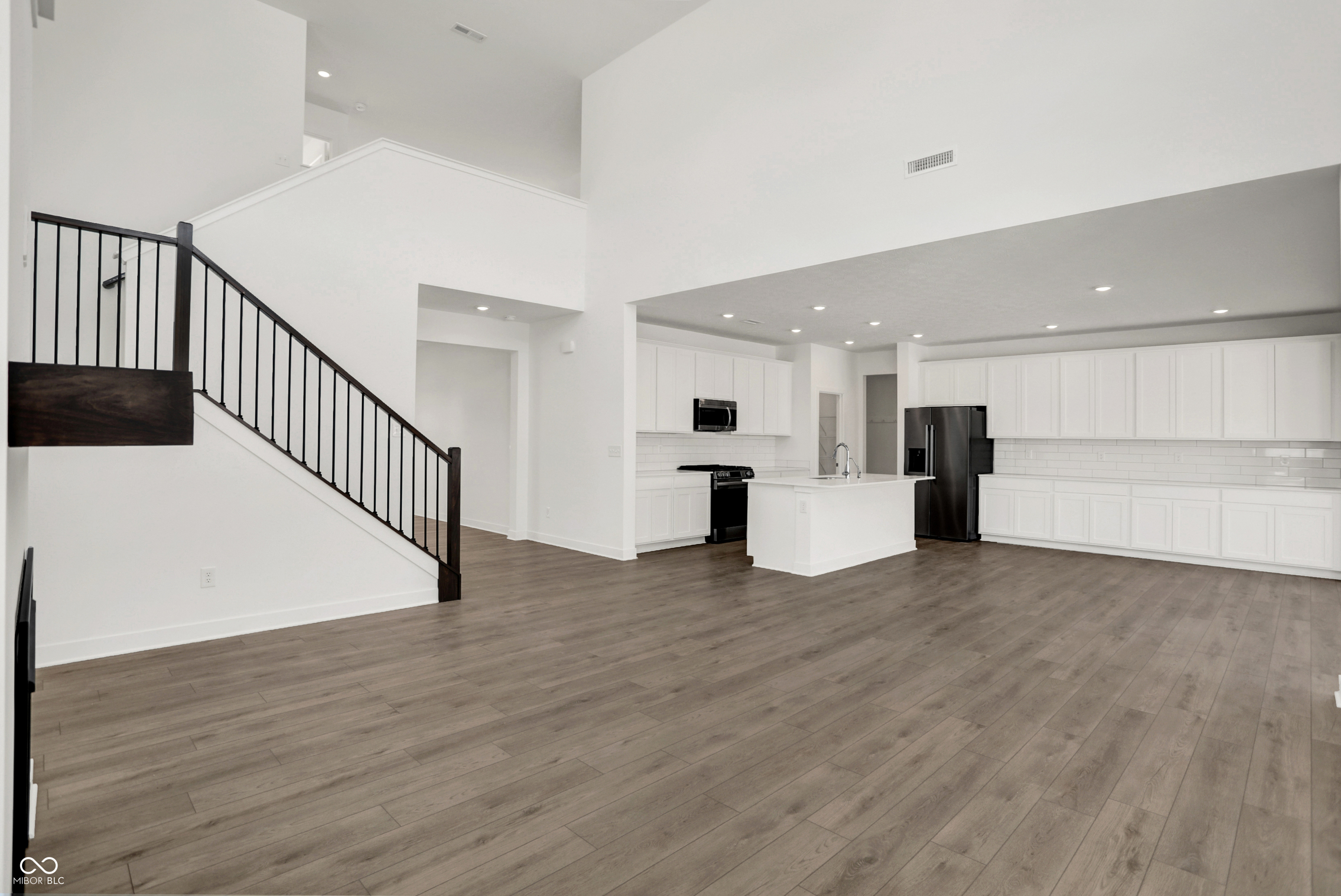 1366 Carmichael Street