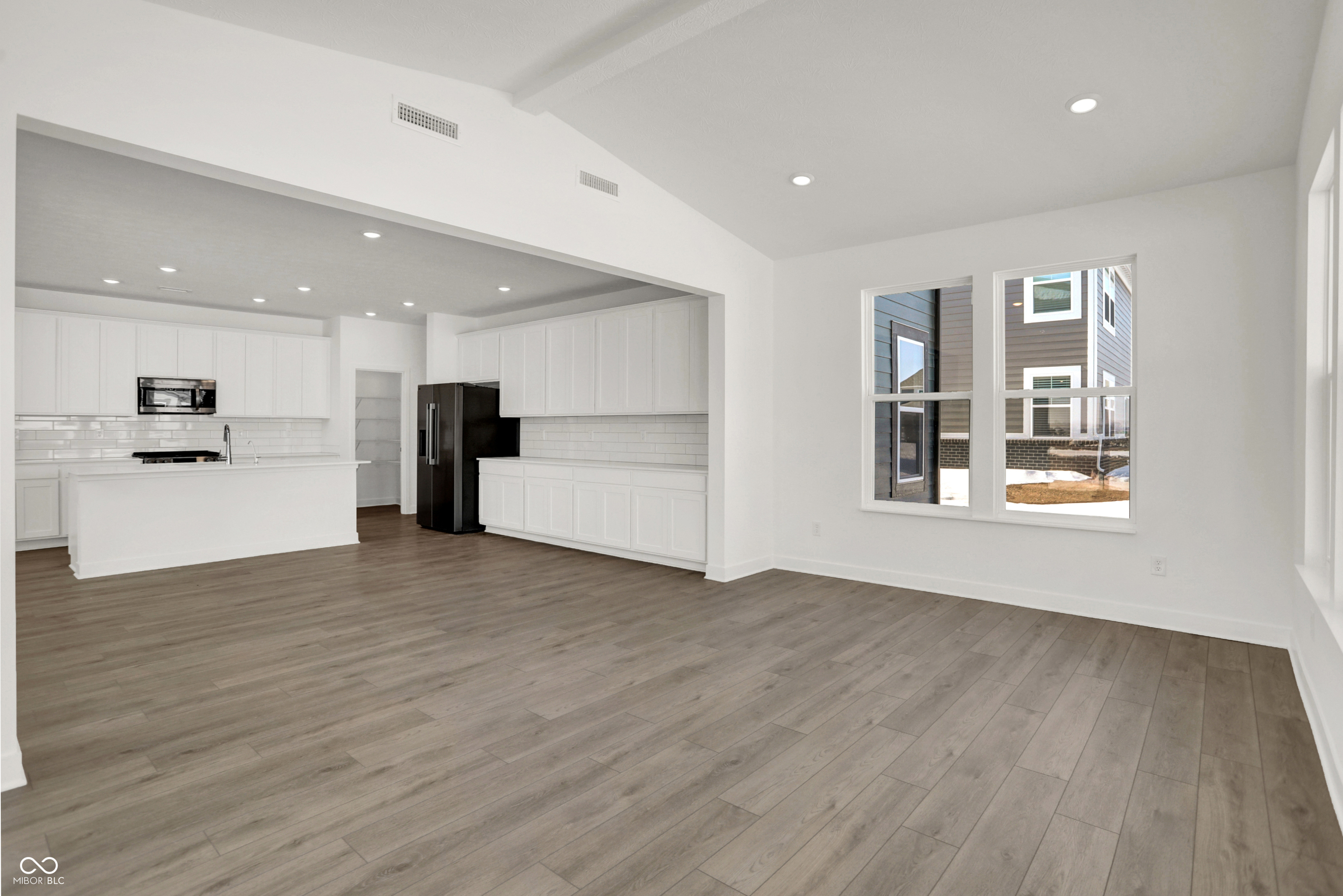 1366 Carmichael Street