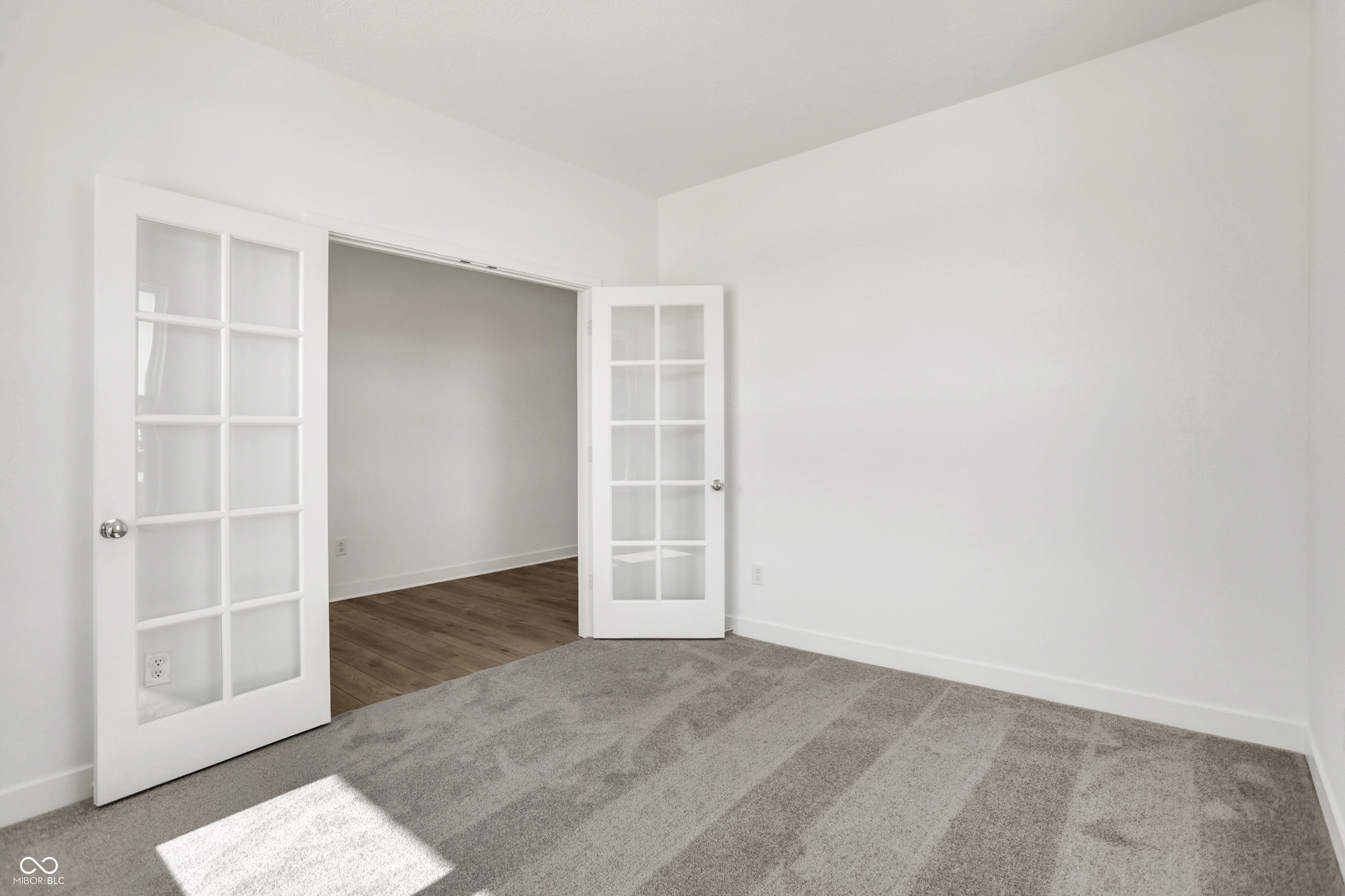 1366 Carmichael Street