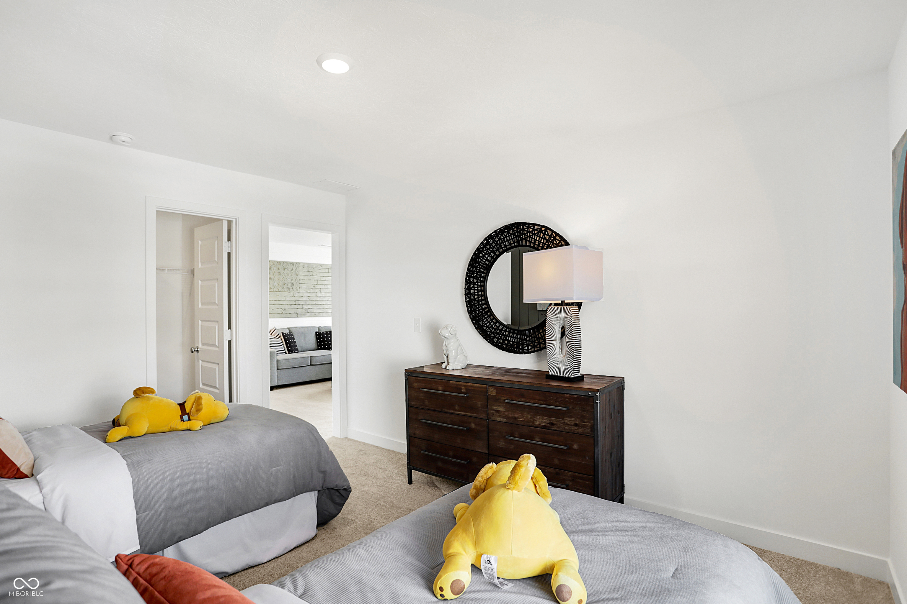 1563 Alpine Lane