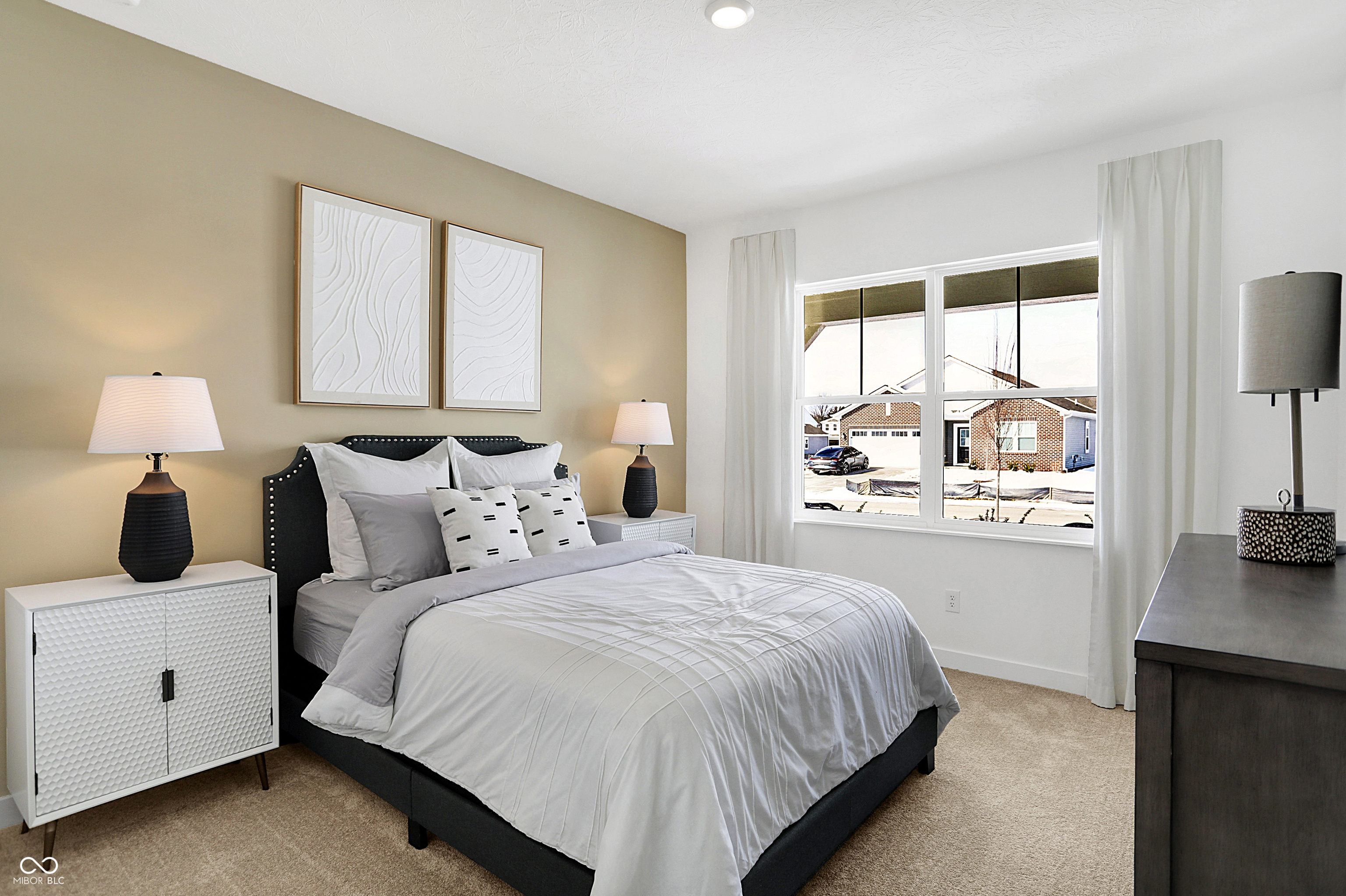 1563 Alpine Lane