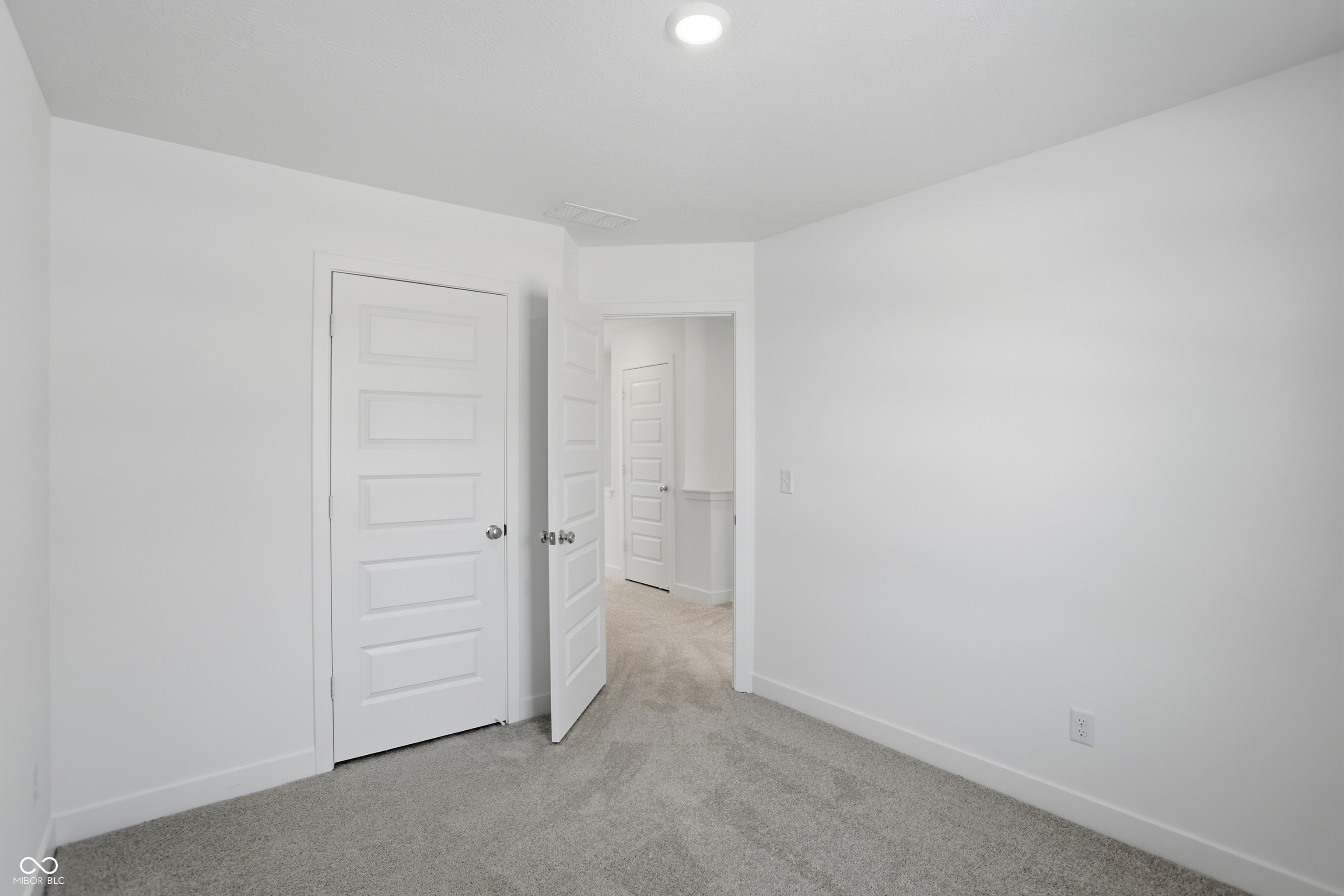 6634 Halsey Street