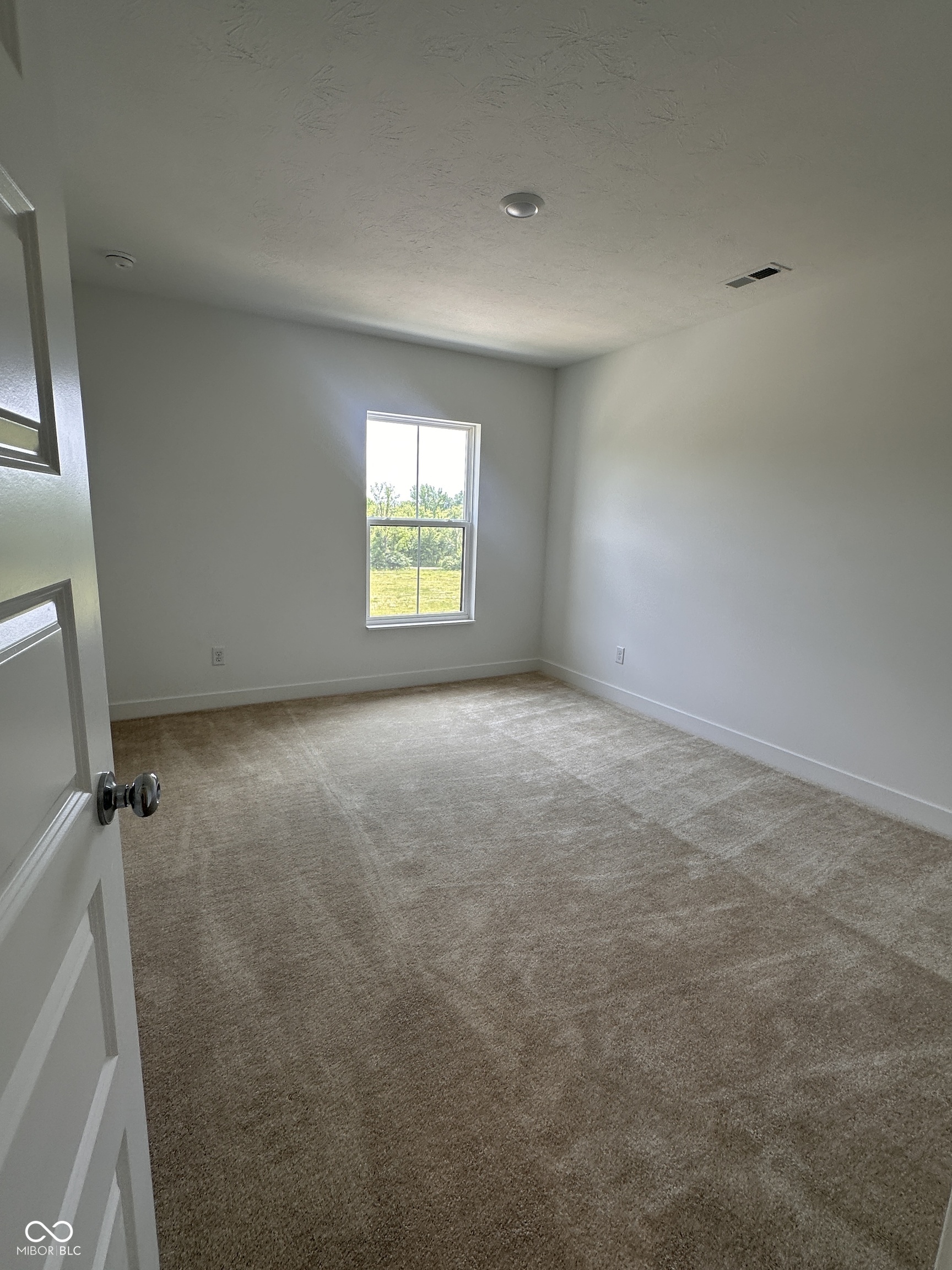1563 Hamilton Ridge Road