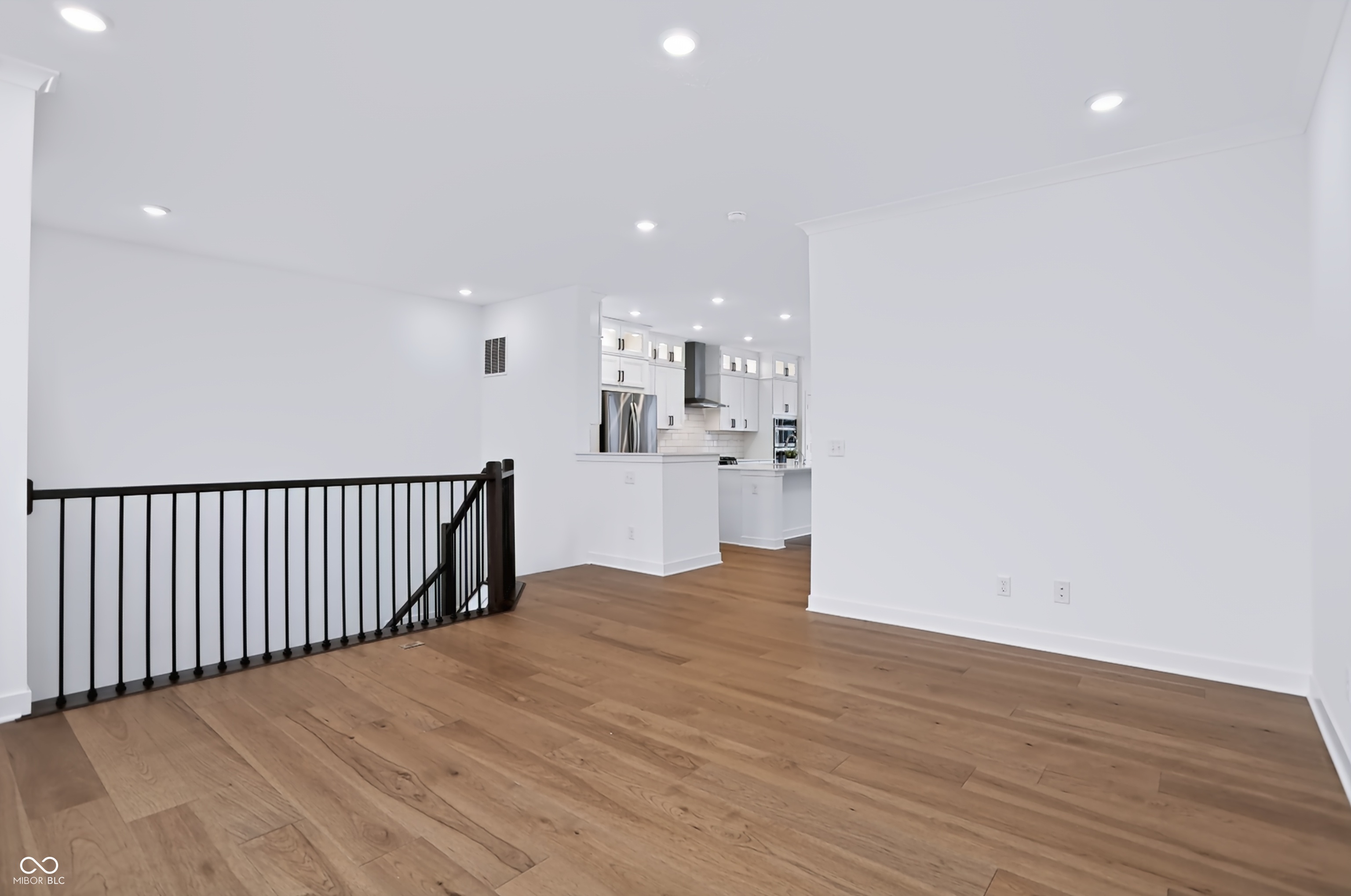 1563 Hamilton Ridge Road