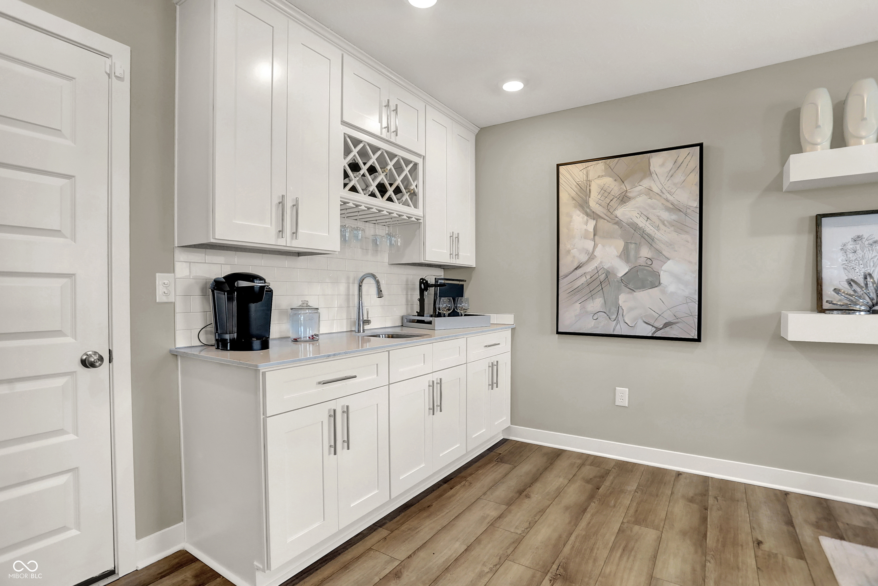 1545 Hamilton Ridge Road