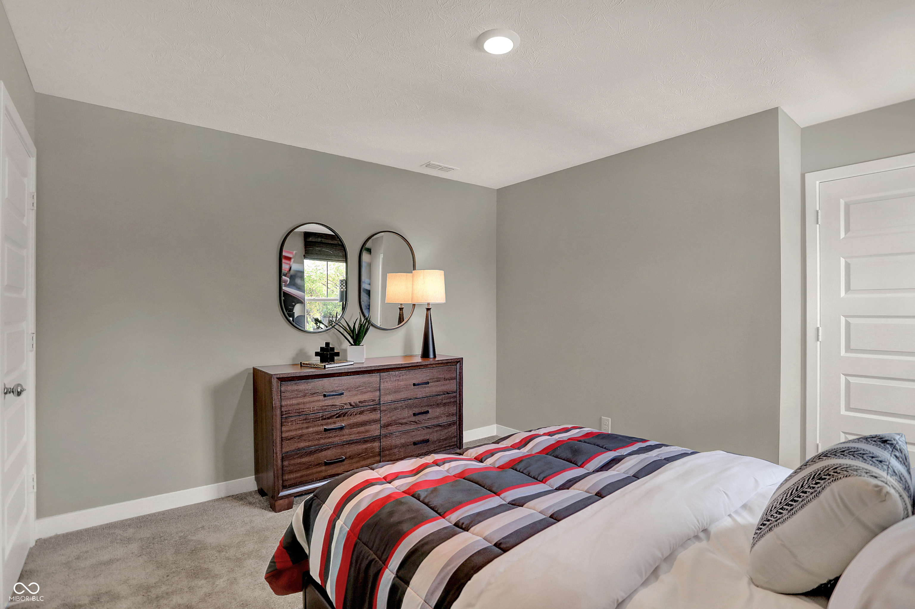 12997 South Rim Drive