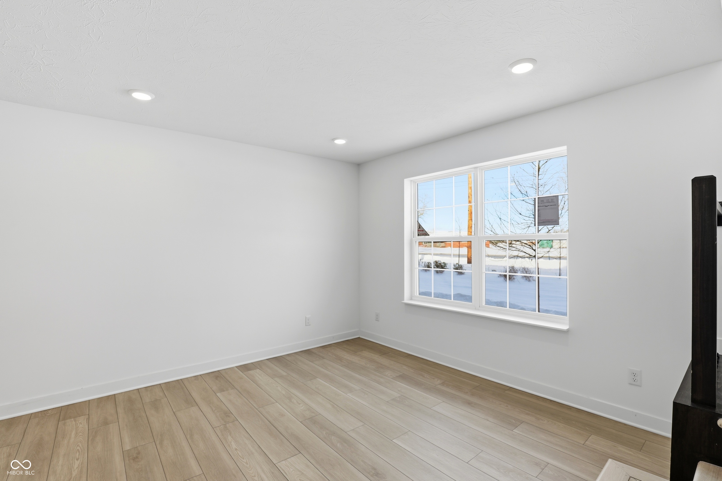 6614 Halsey Street