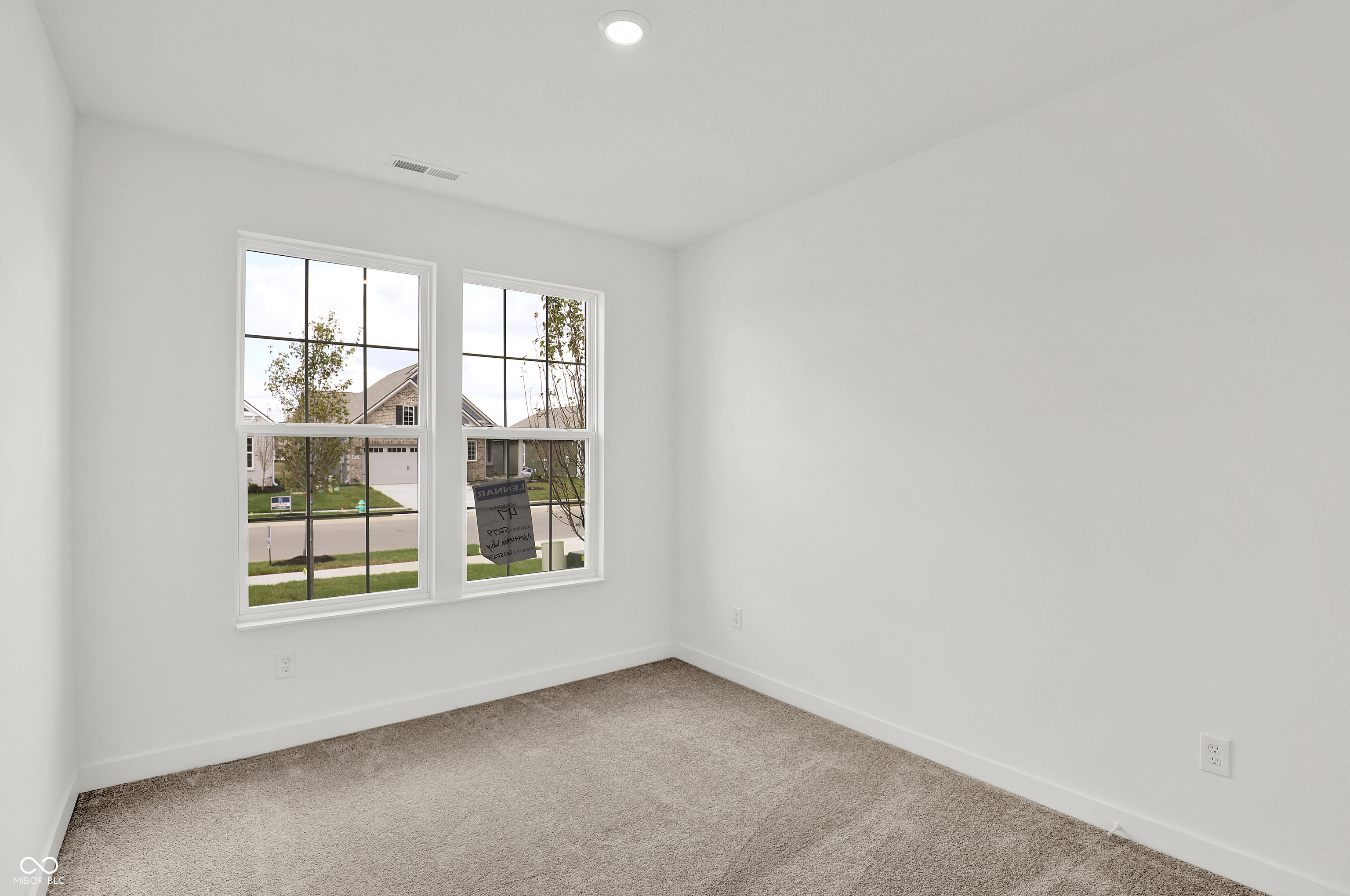 5279 Nettleton Way