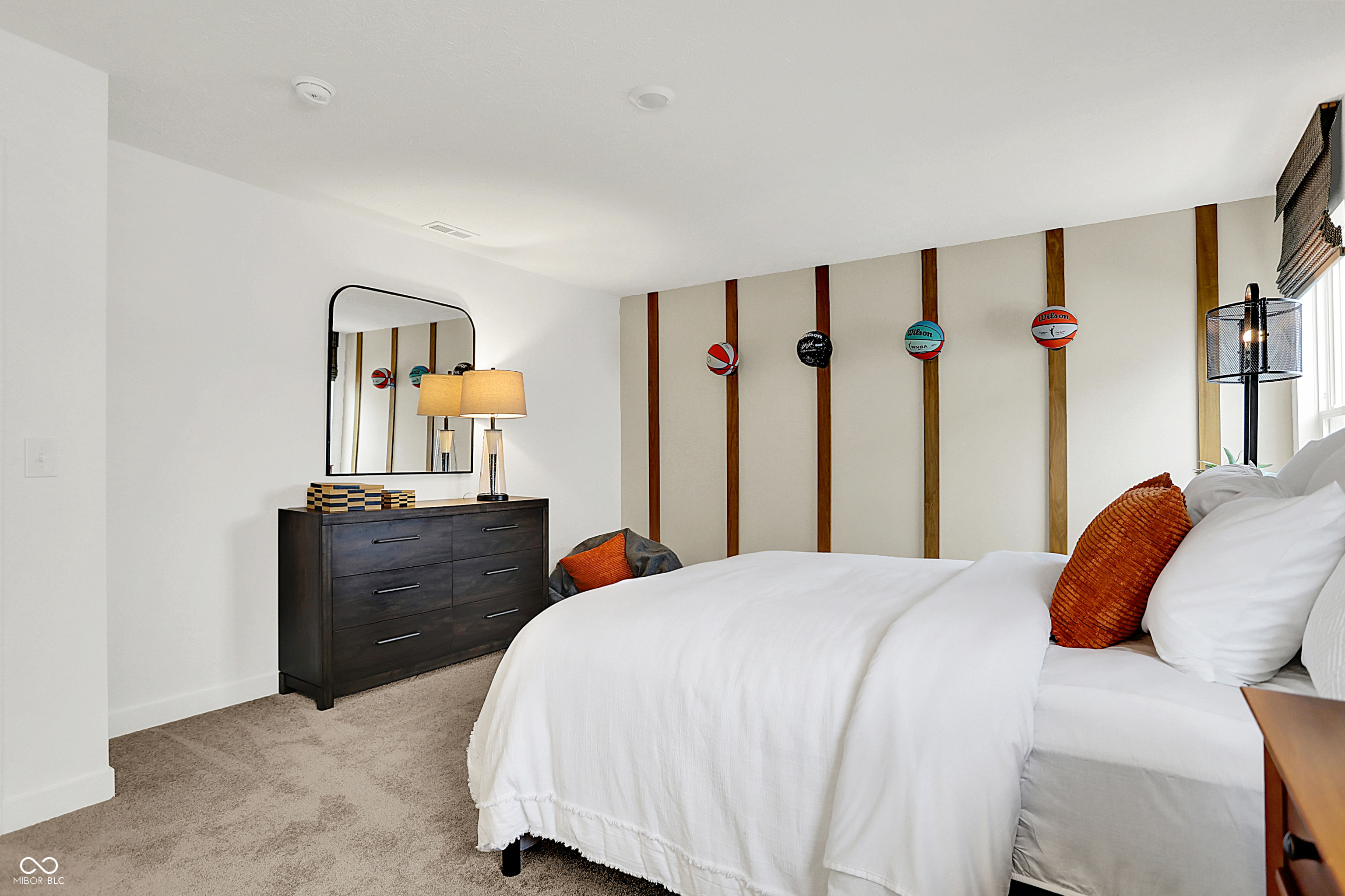 19822 Hazelnut Boulevard