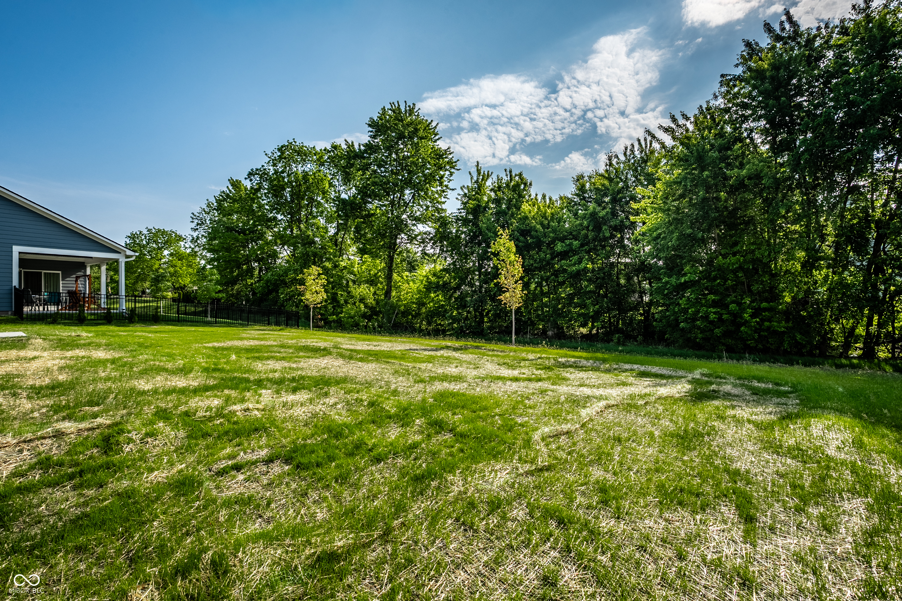 19392 Honeylocust Glen