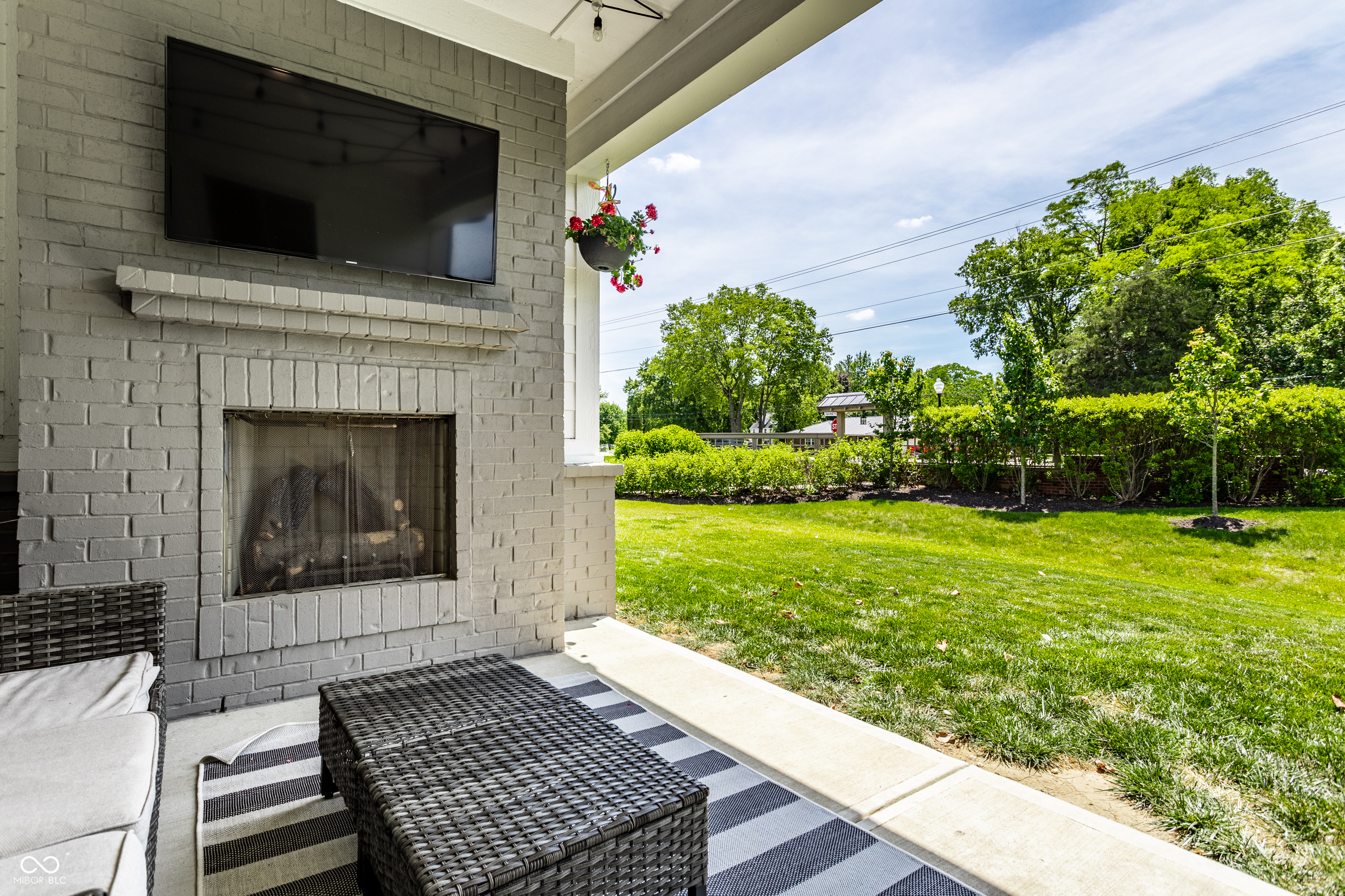 10216 Edgerton Lane