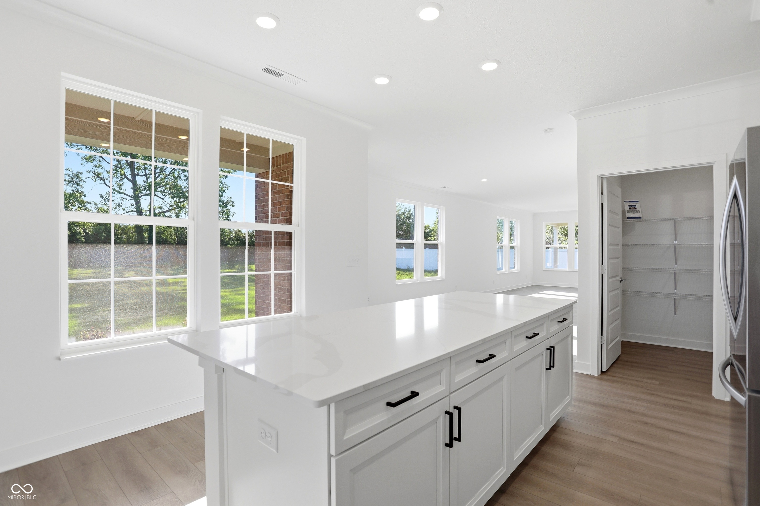 2227 Sandhill Way