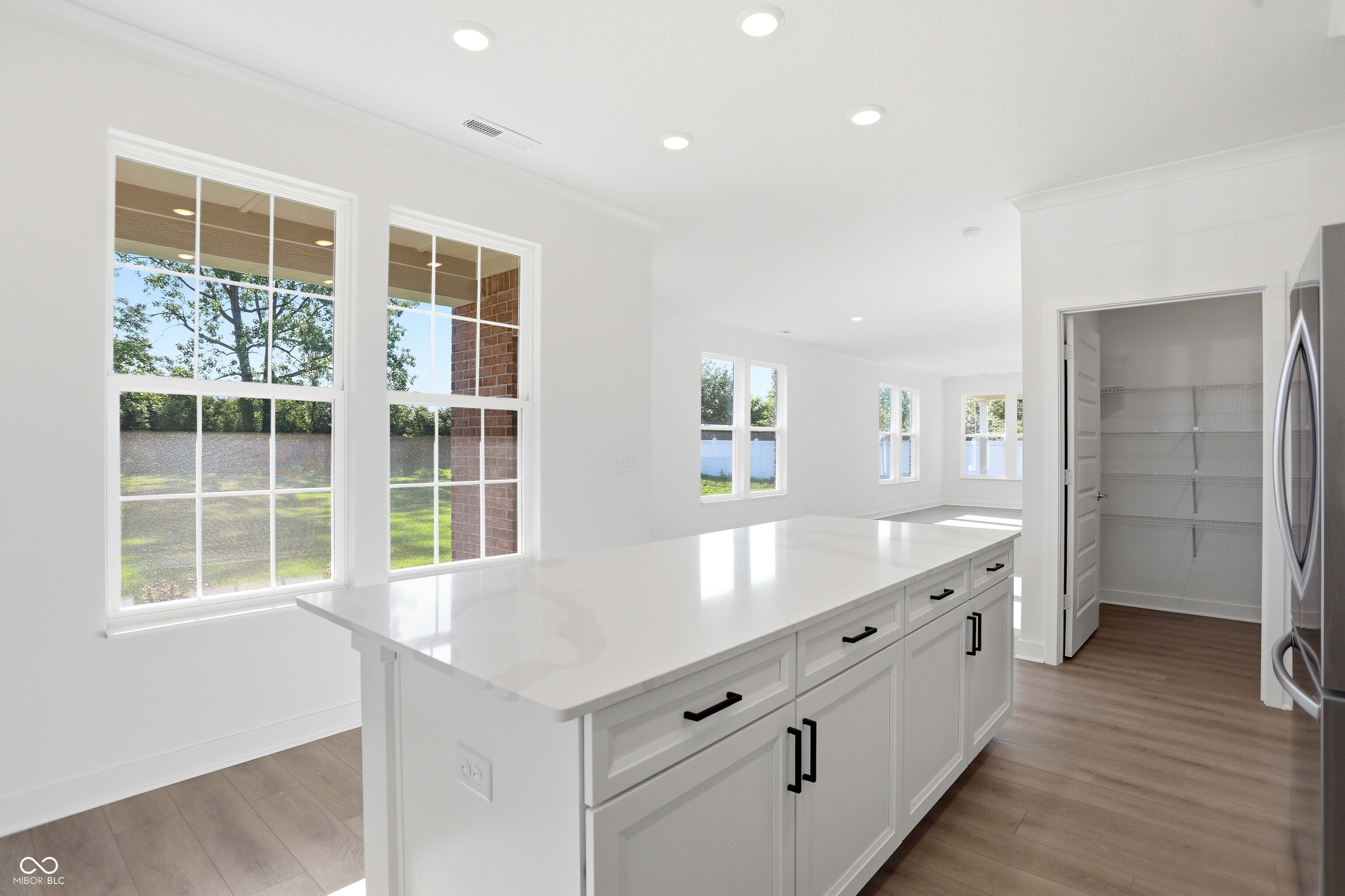 2227 Sandhill Way