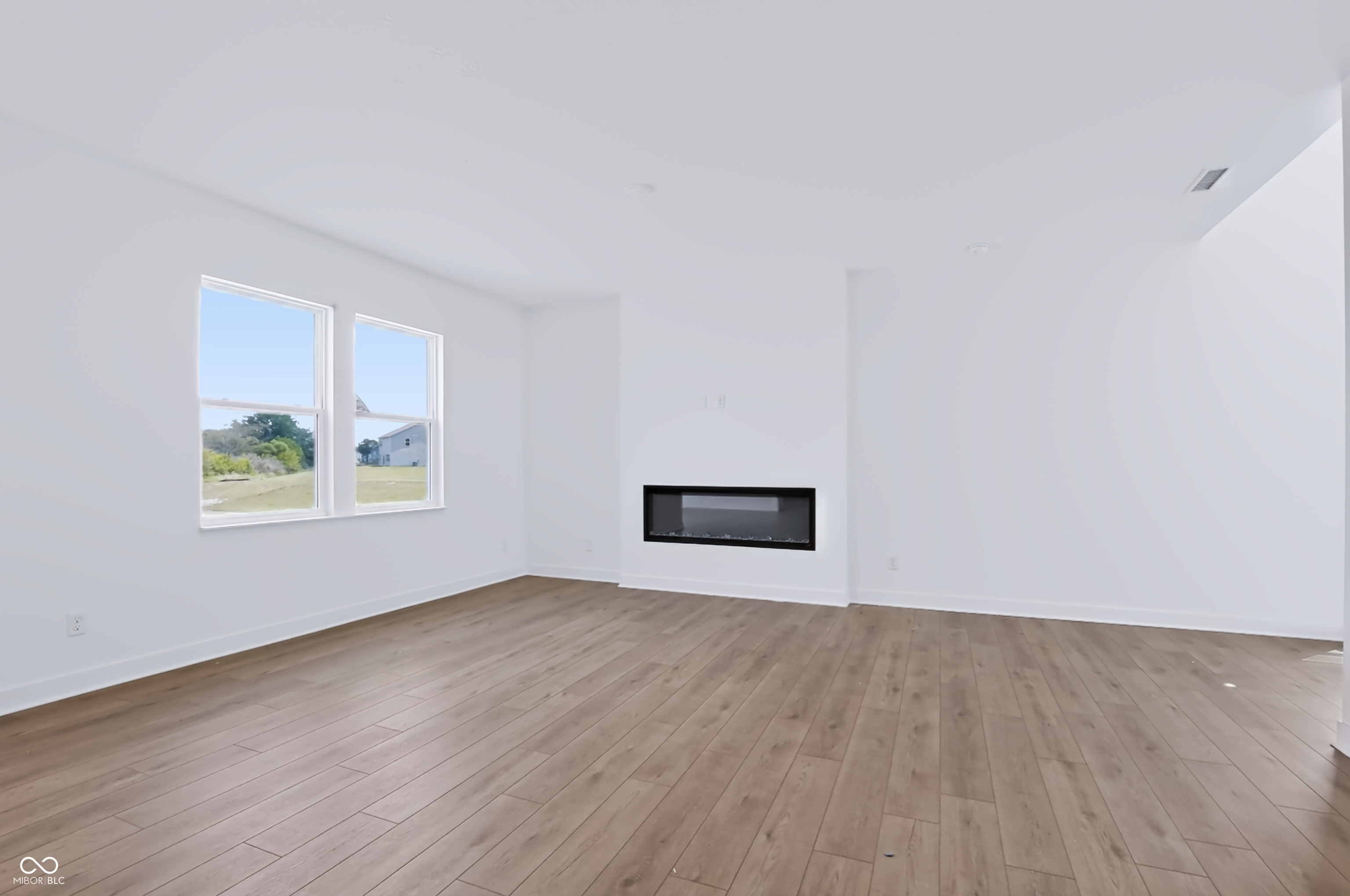1558 Hickory Lane