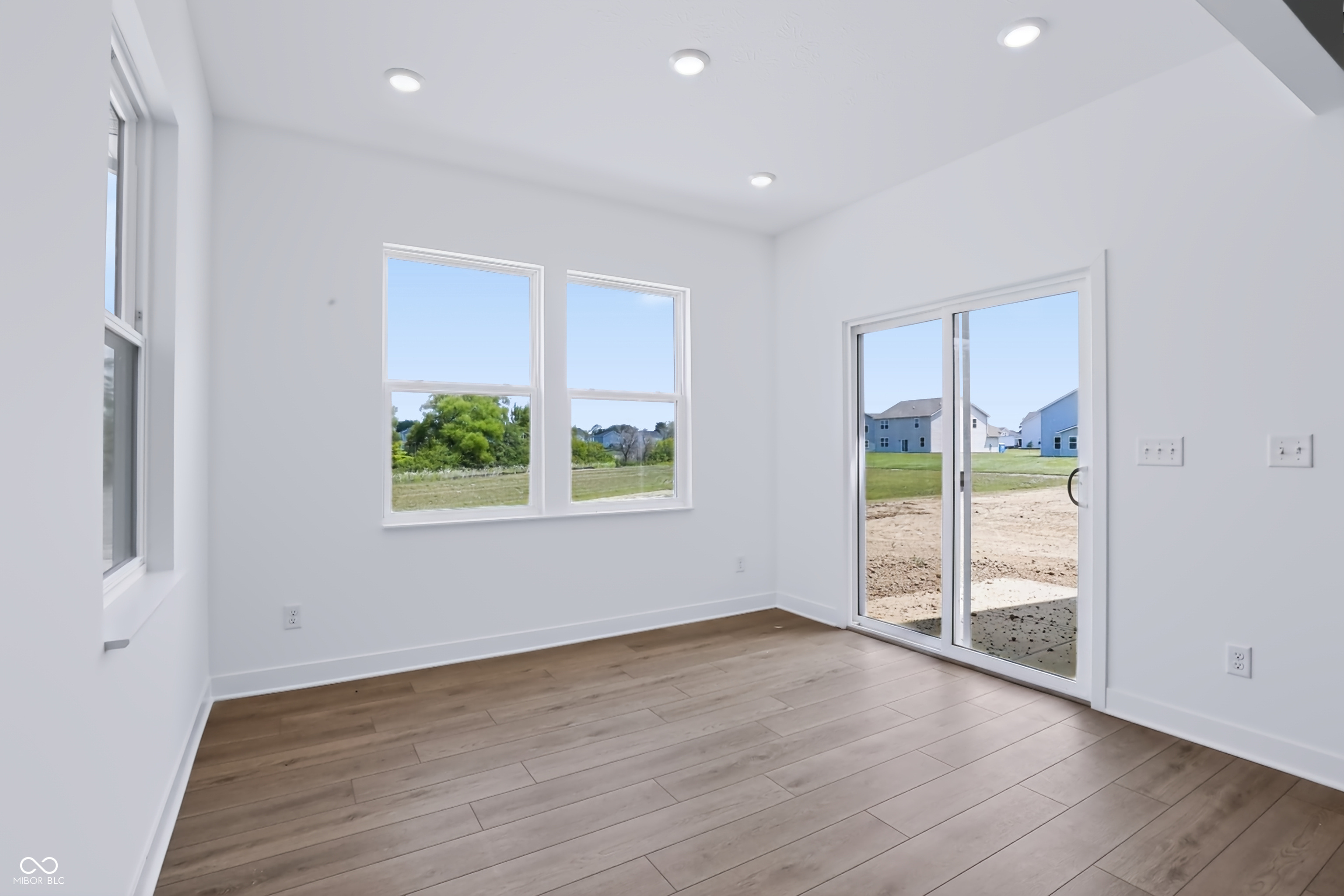1558 Hickory Lane