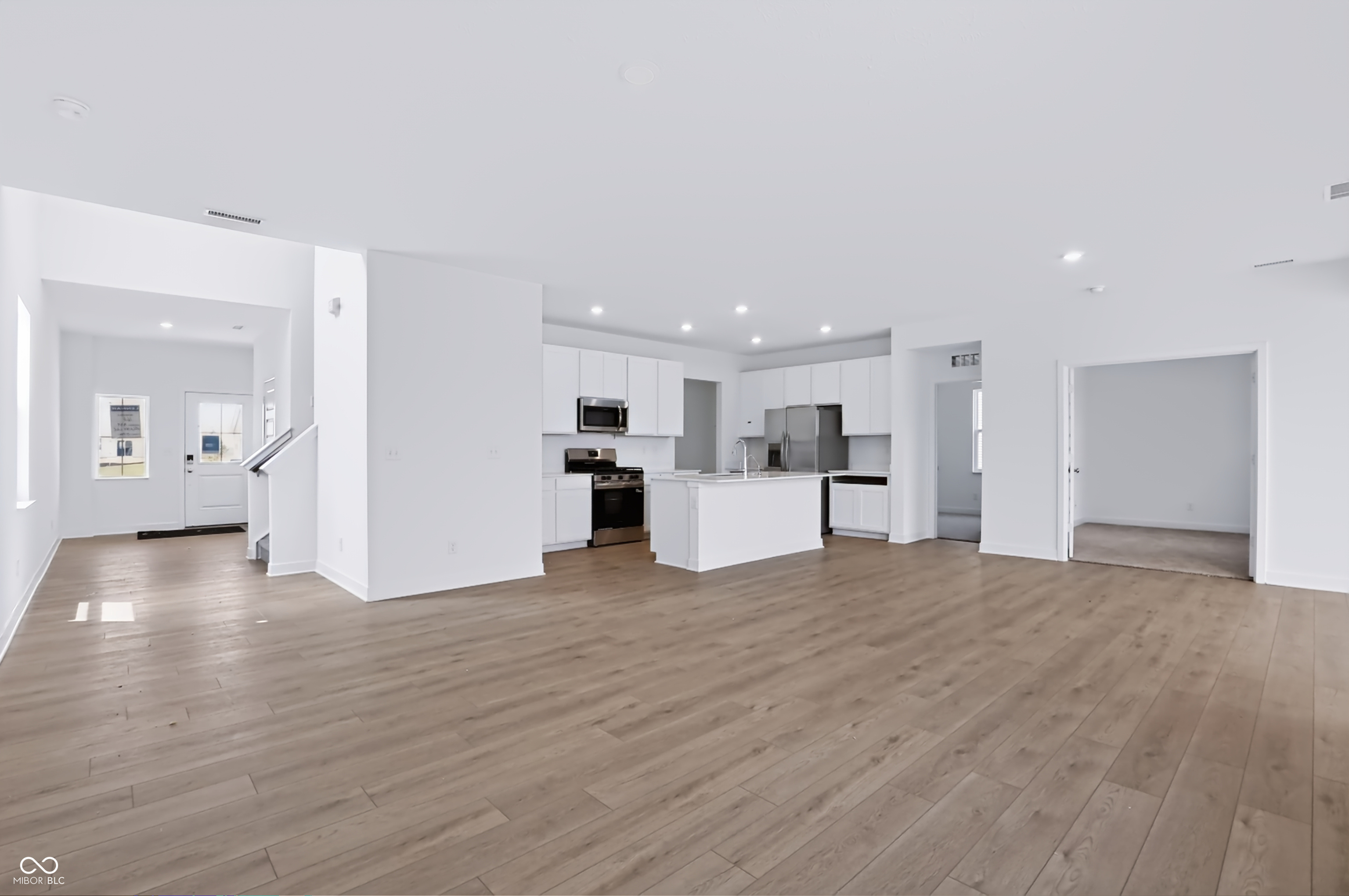 1558 Hickory Lane