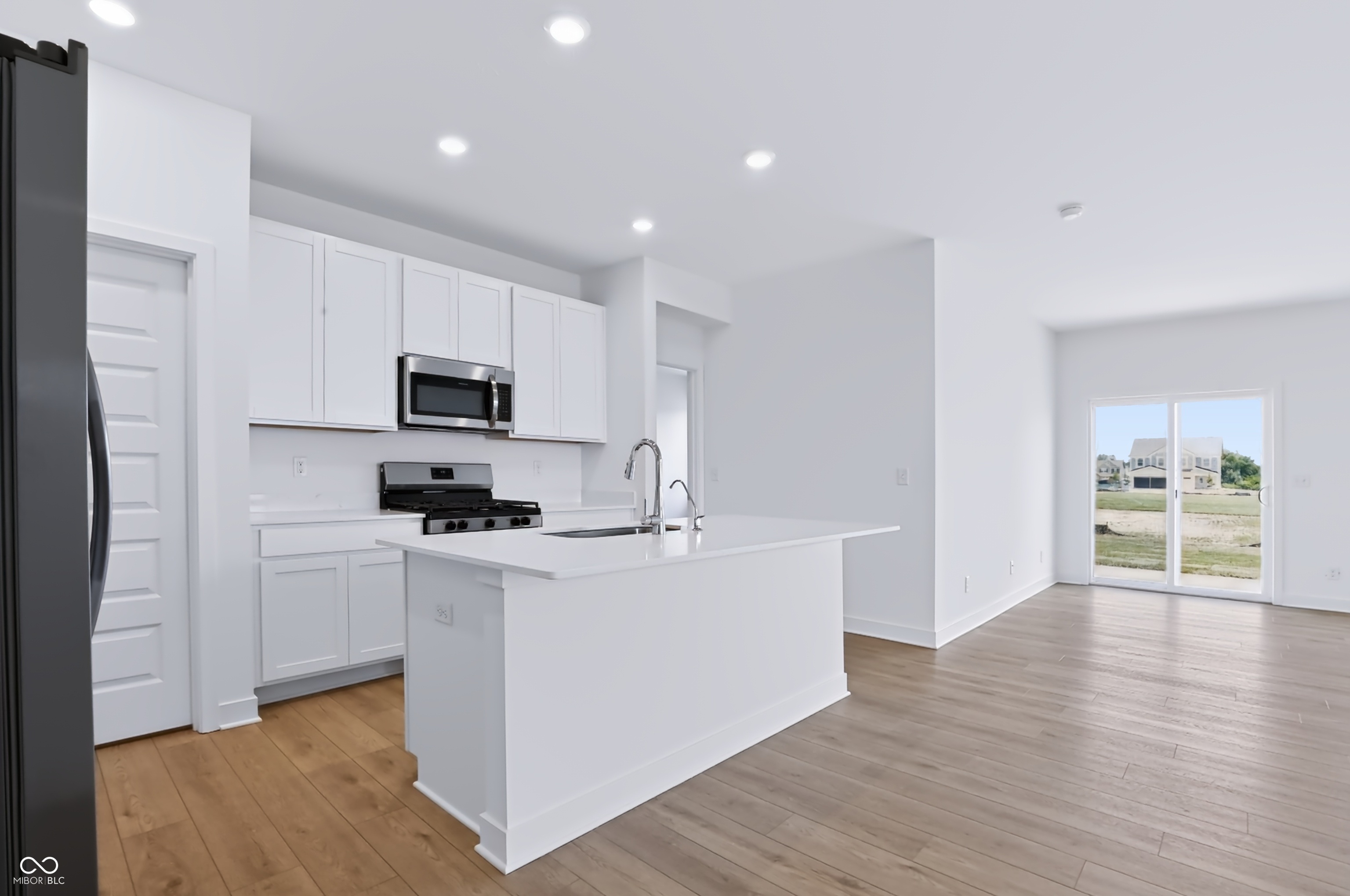 1588 Pine Circle