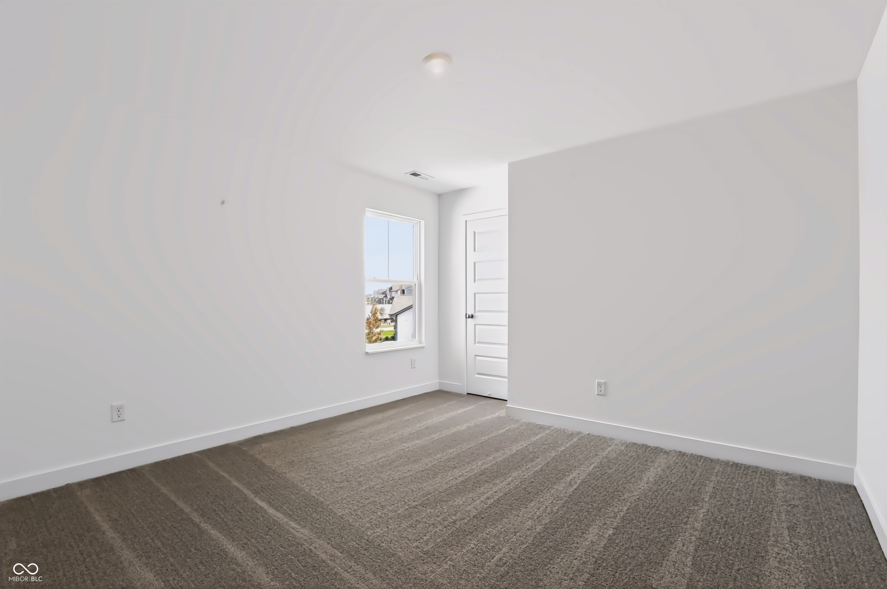 9059 Noble Heights Lane