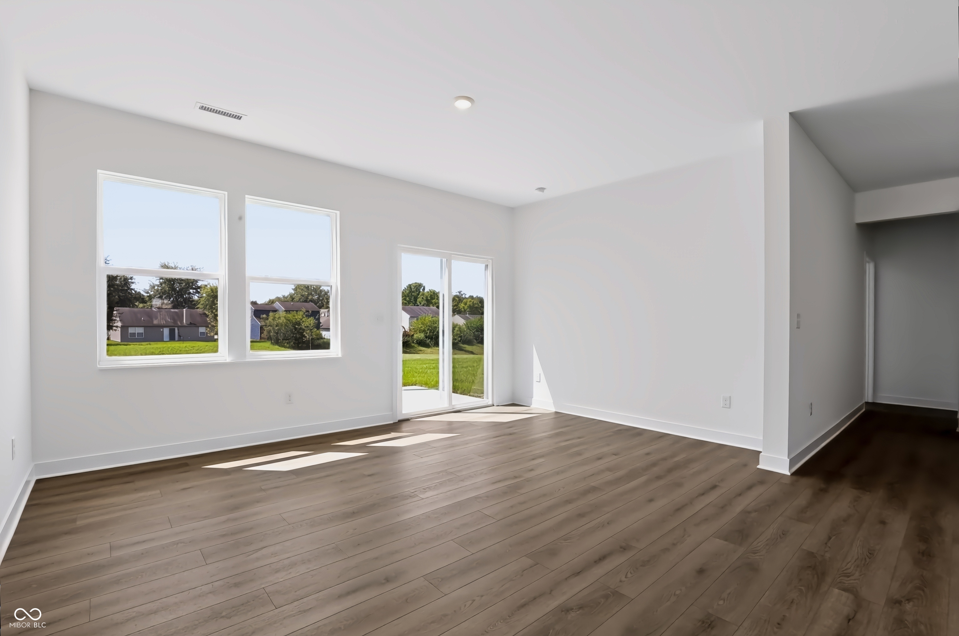 9059 Noble Heights Lane