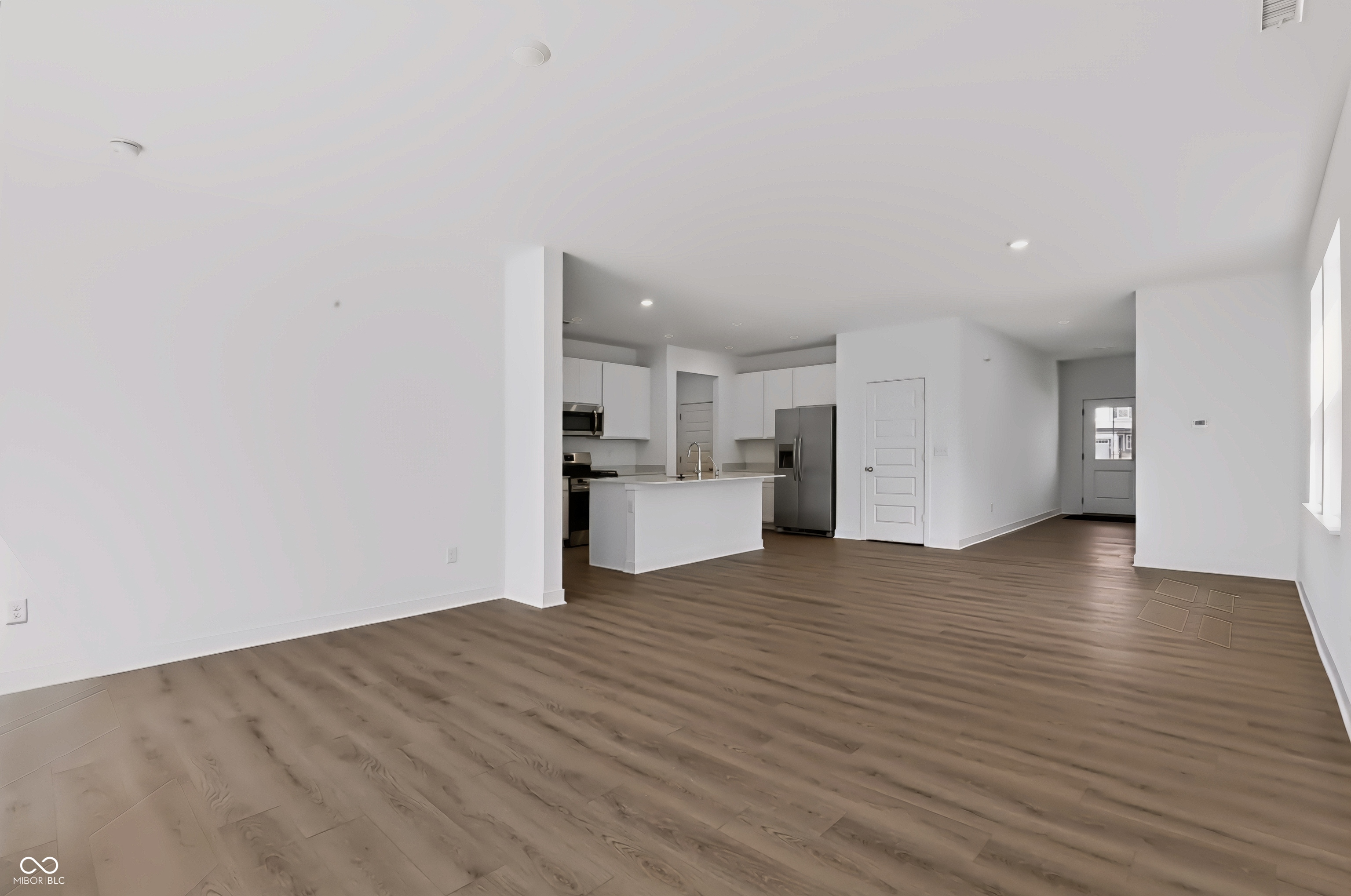 9059 Noble Heights Lane