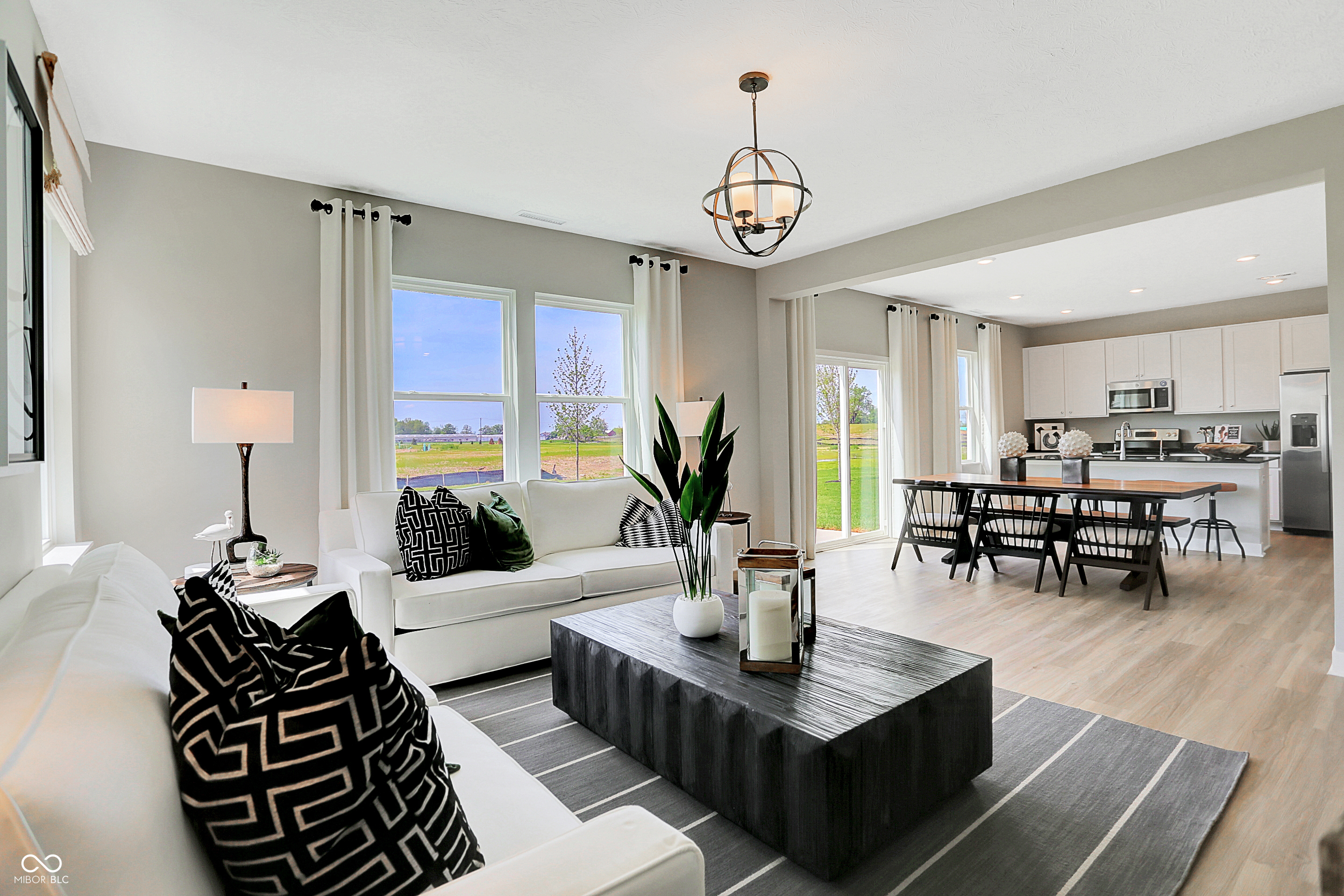 8910 Noble Heights Lane