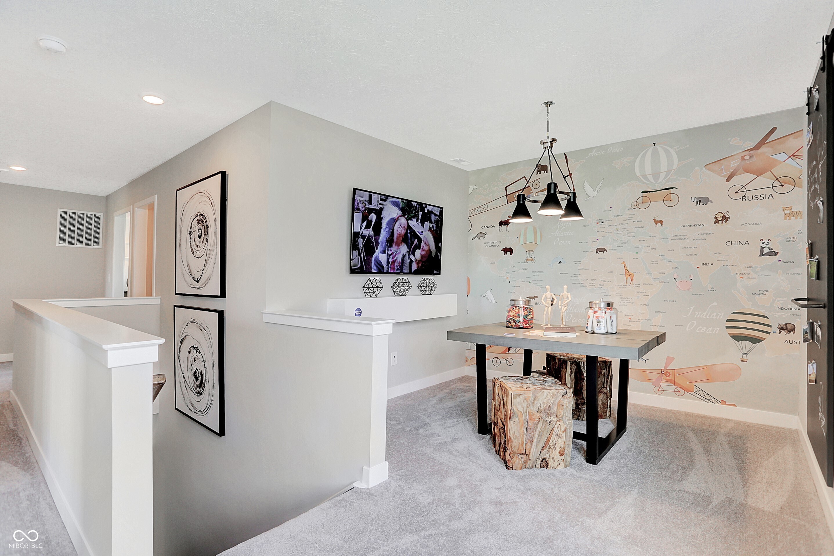 8910 Noble Heights Lane
