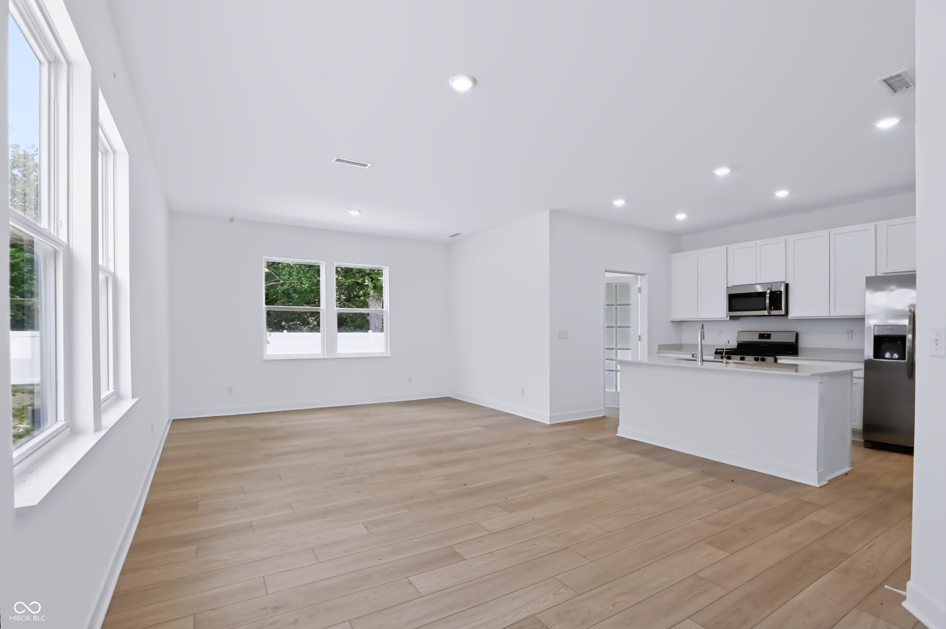 418 Monarch Lane