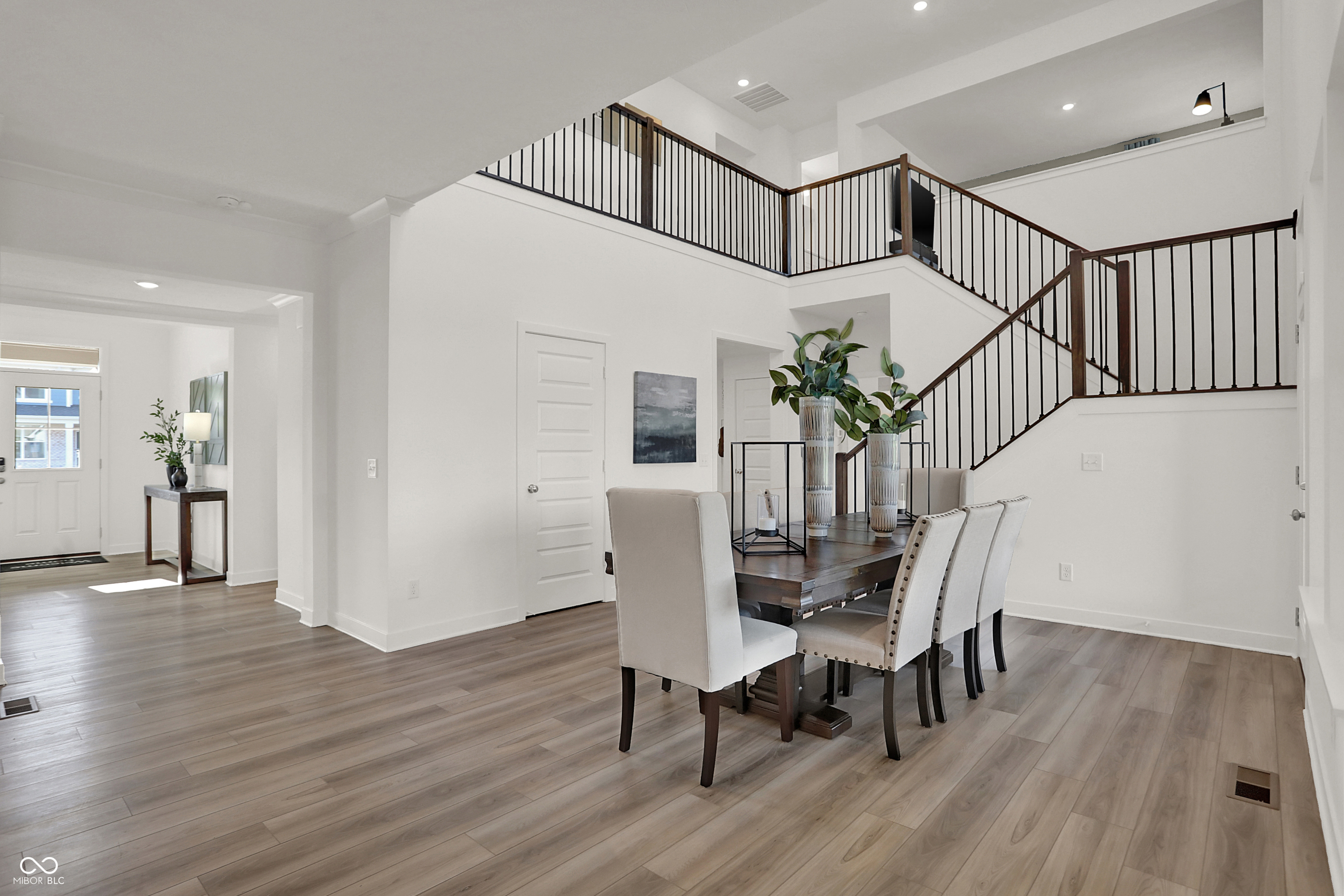 16817 Reed Drive