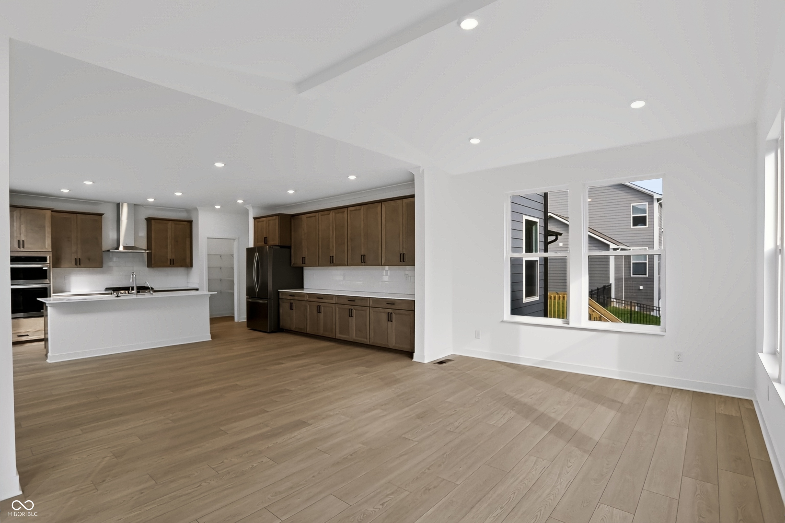 19609 Hazelnut Boulevard