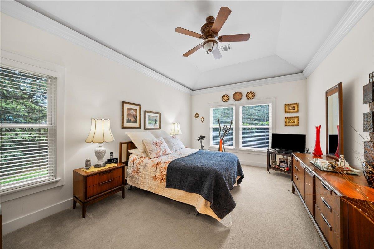 10 Cottage Drive